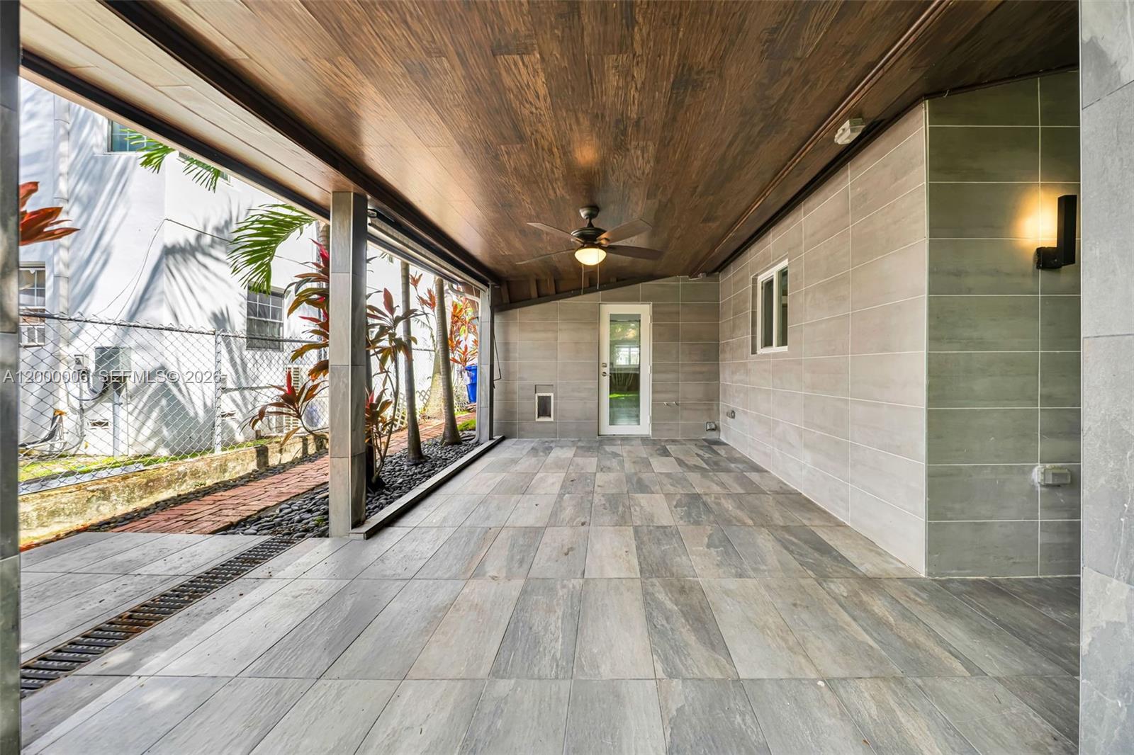 1104 NE 85th St Miami, FL 33138