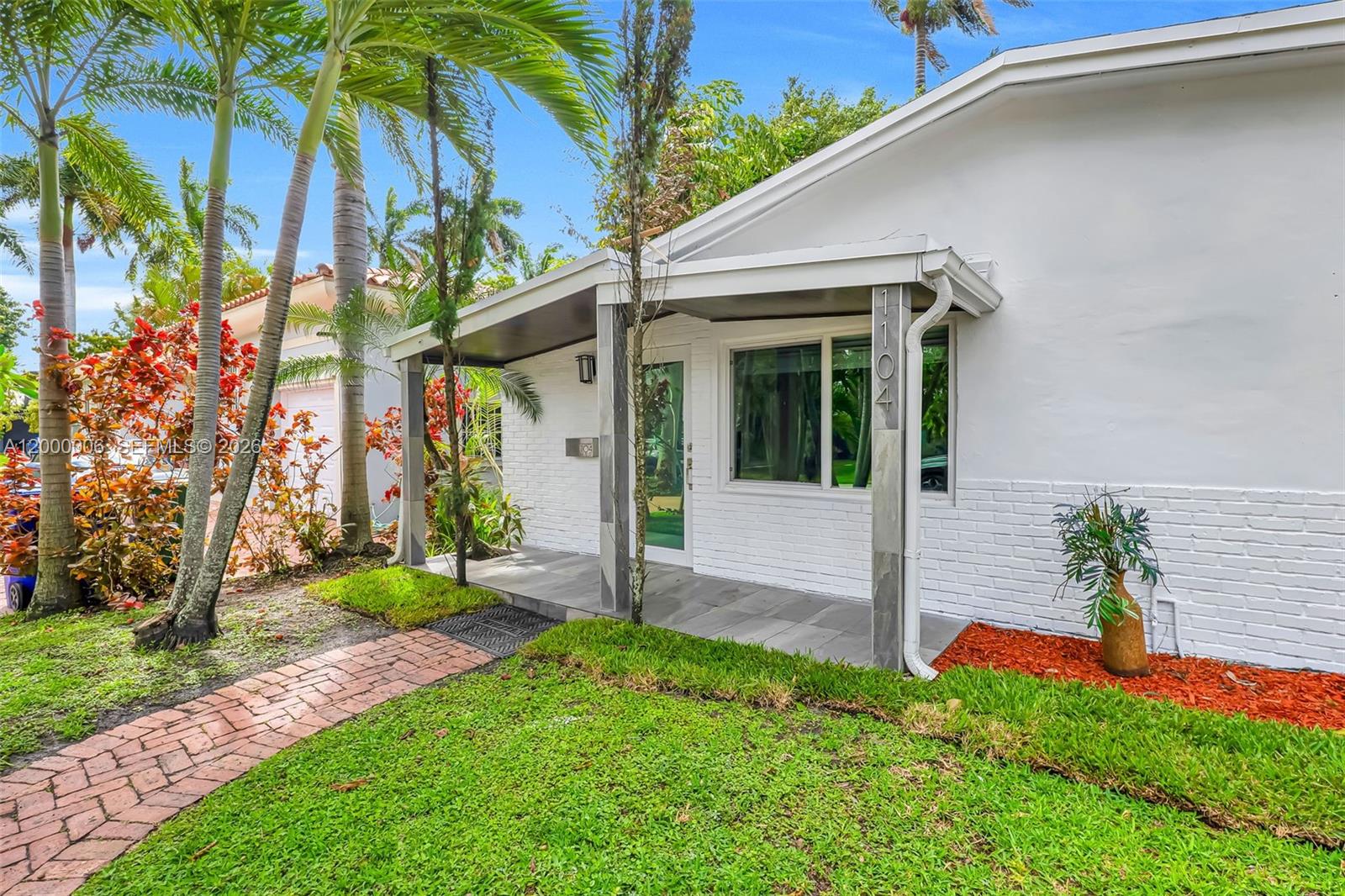 1104 NE 85th St Miami, FL 33138