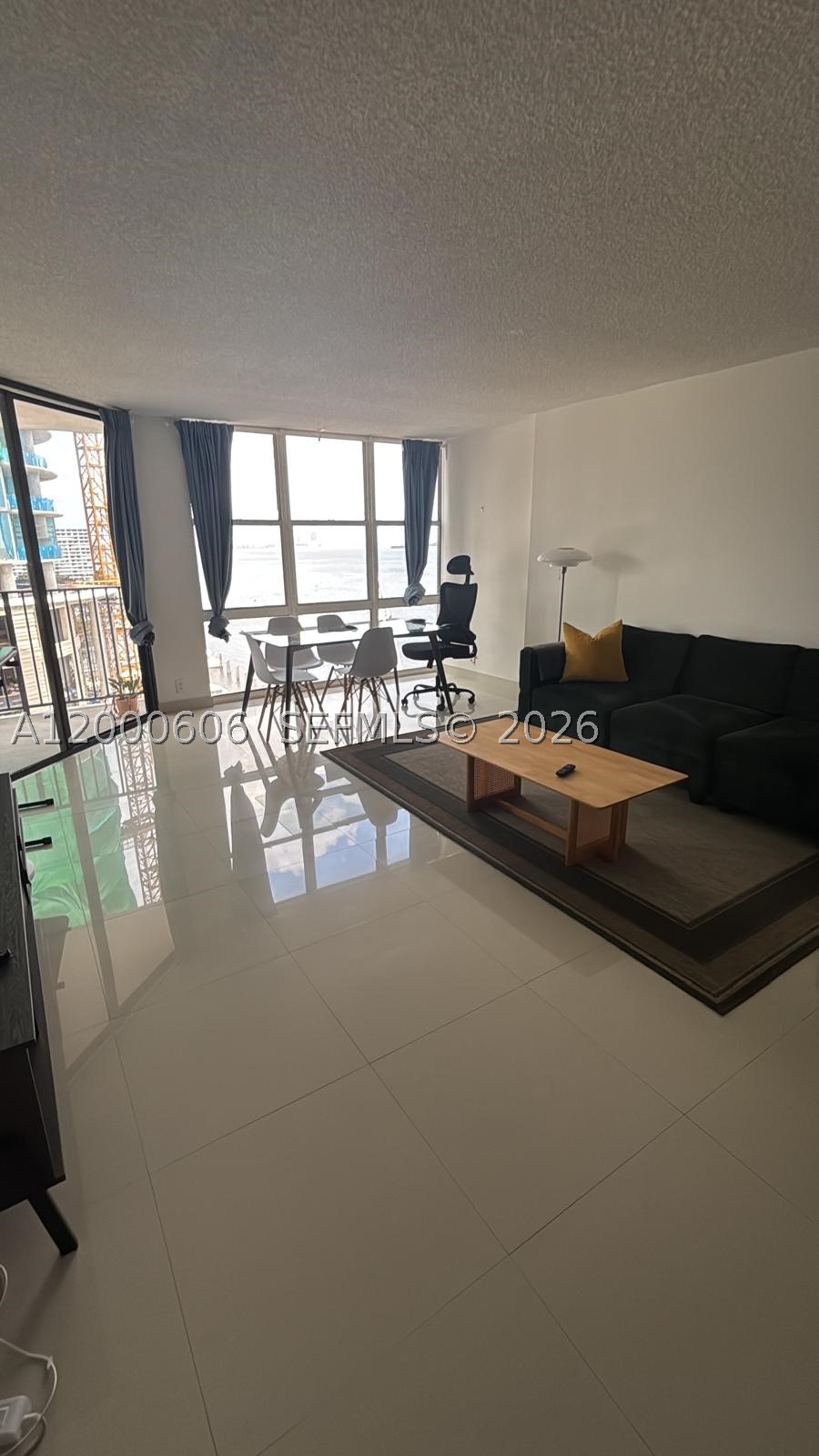 image Brickell Place I15