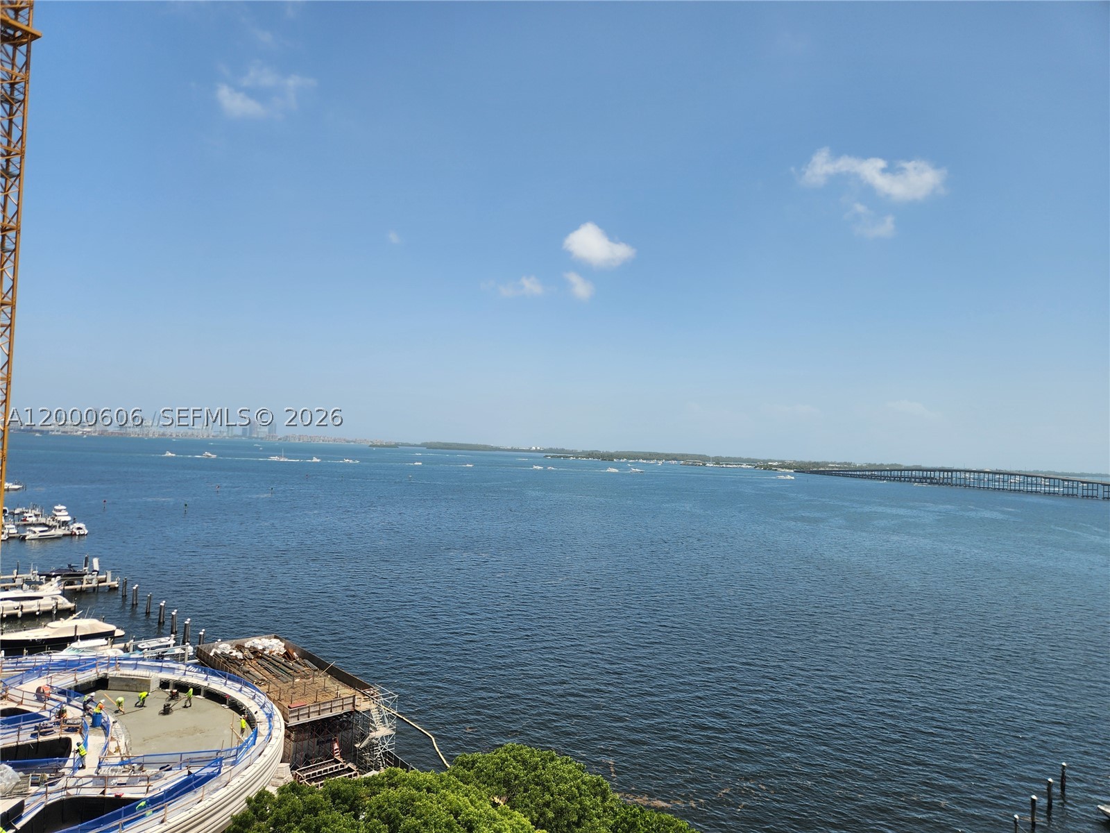 image Brickell Place I23