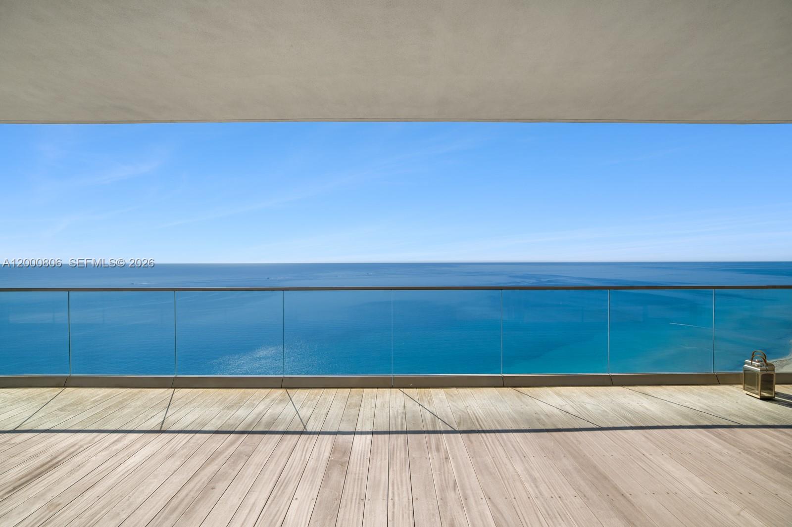 18975 Collins Ave #4800 Sunny Isles Beach, FL 33160