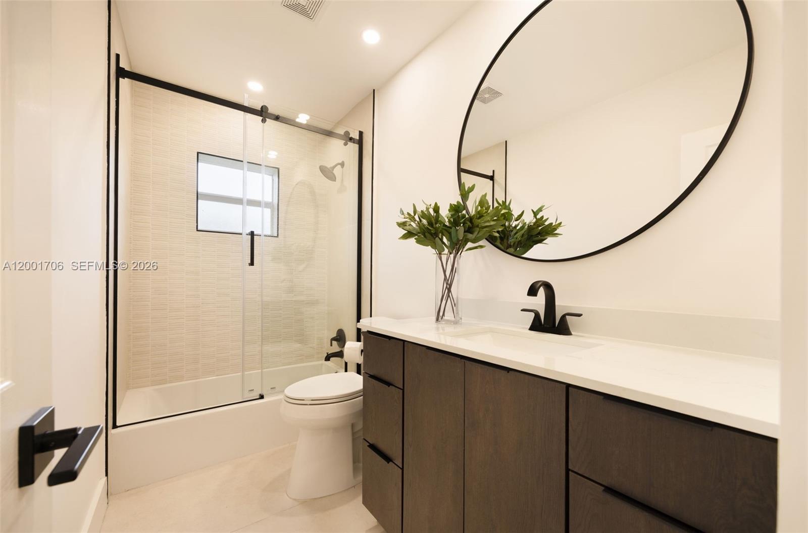 2332 SW 19th Ter Miami, FL 33145