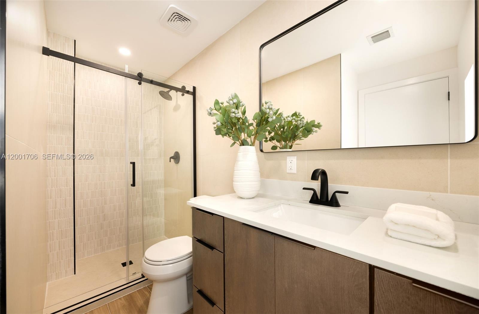 2332 SW 19th Ter Miami, FL 33145