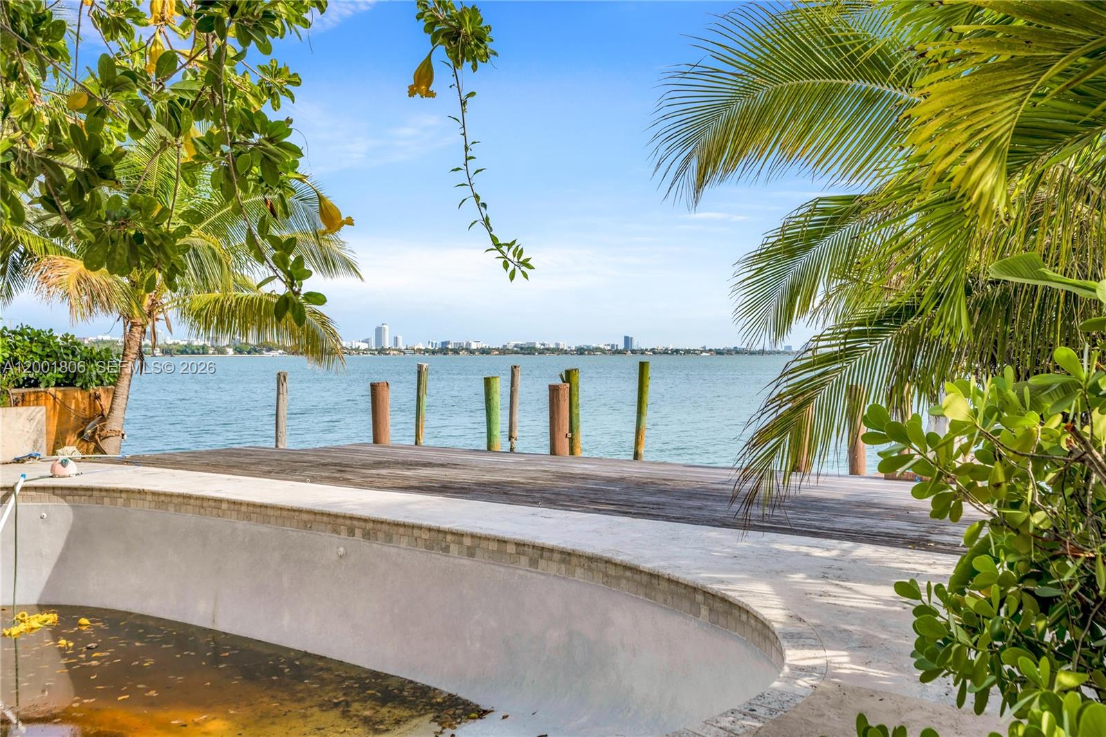 Undisclosed Address Miami Beach, FL 33141