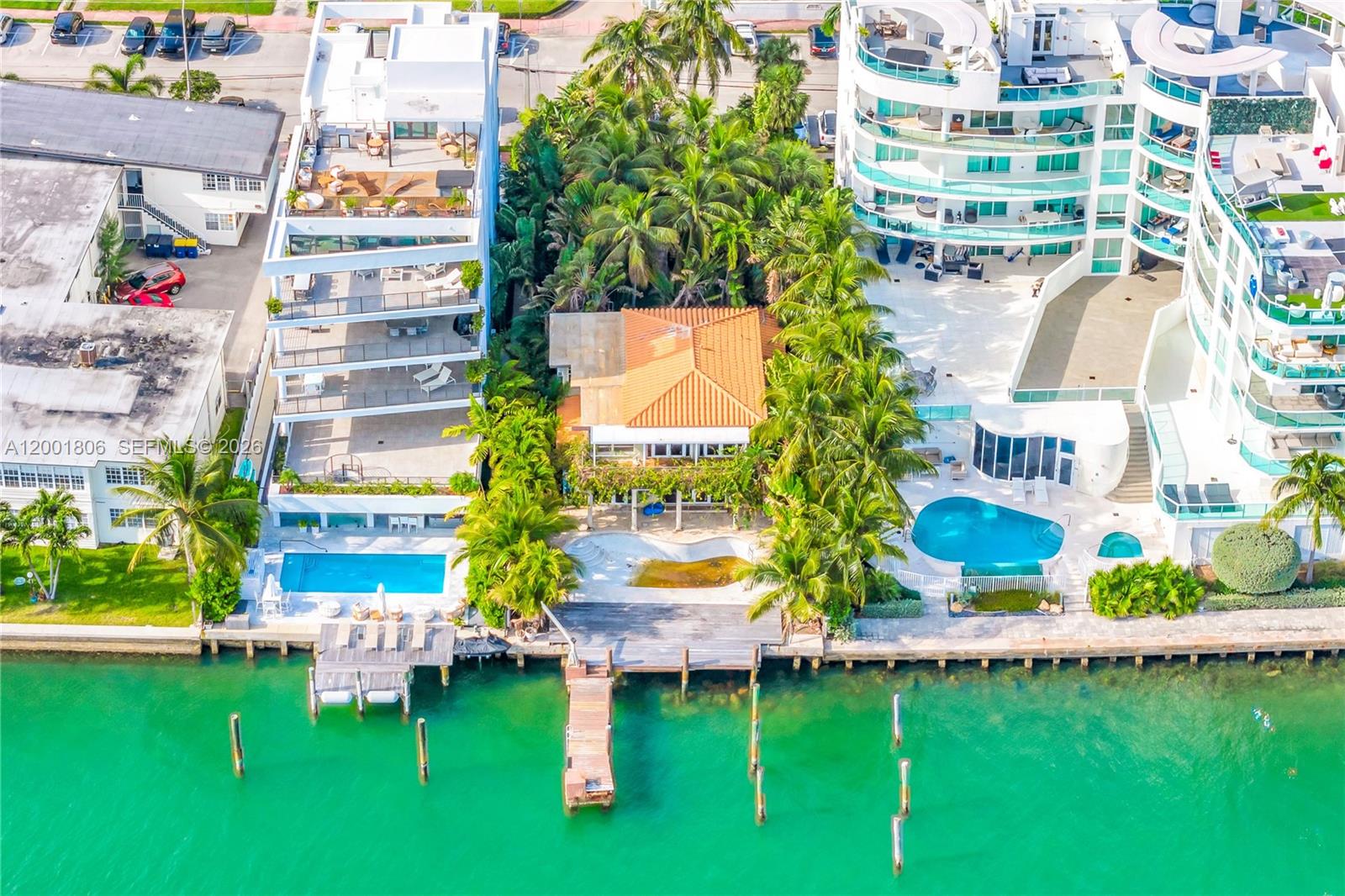 Undisclosed Address Miami Beach, FL 33141