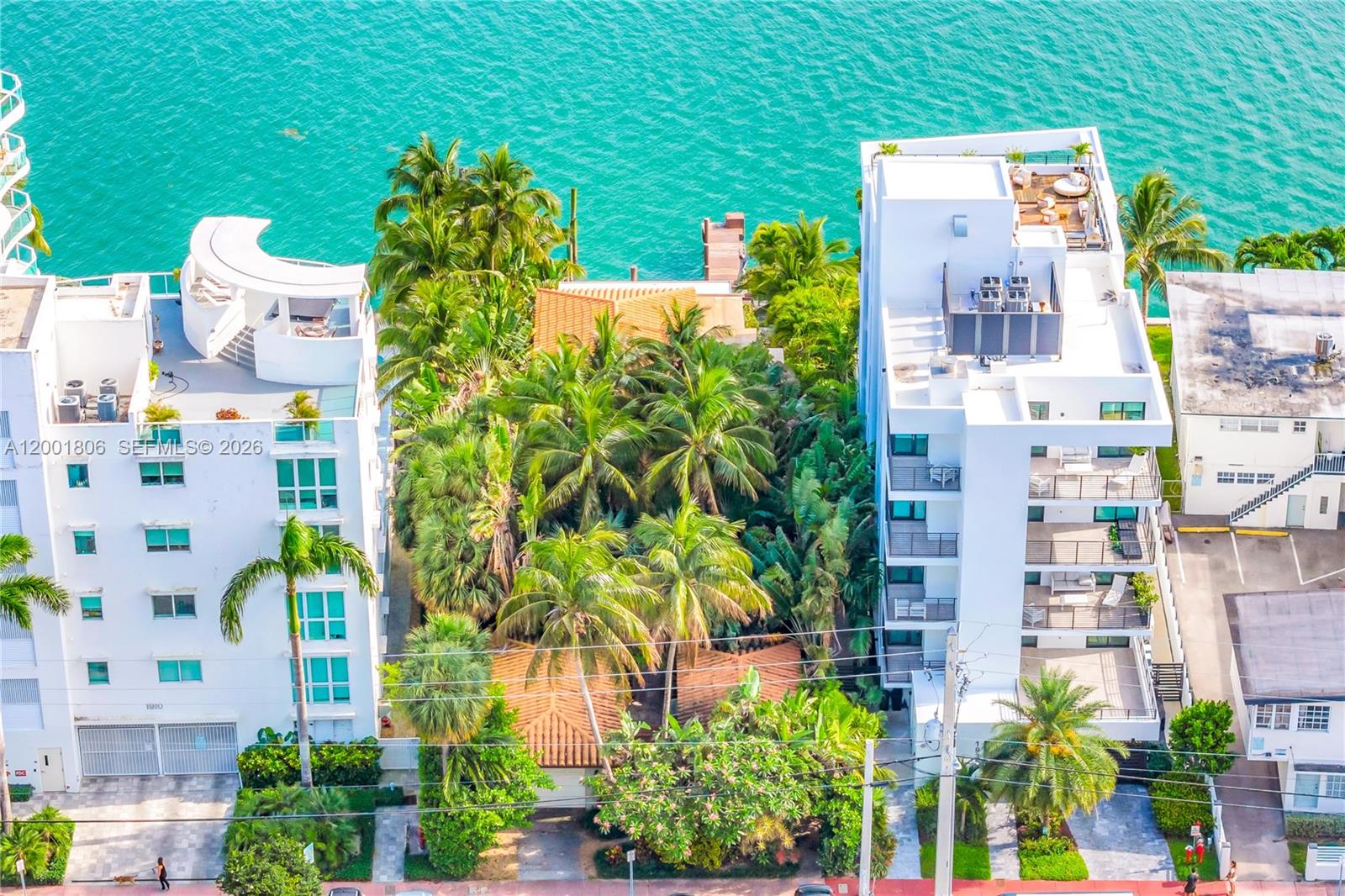 Undisclosed Address Miami Beach, FL 33141
