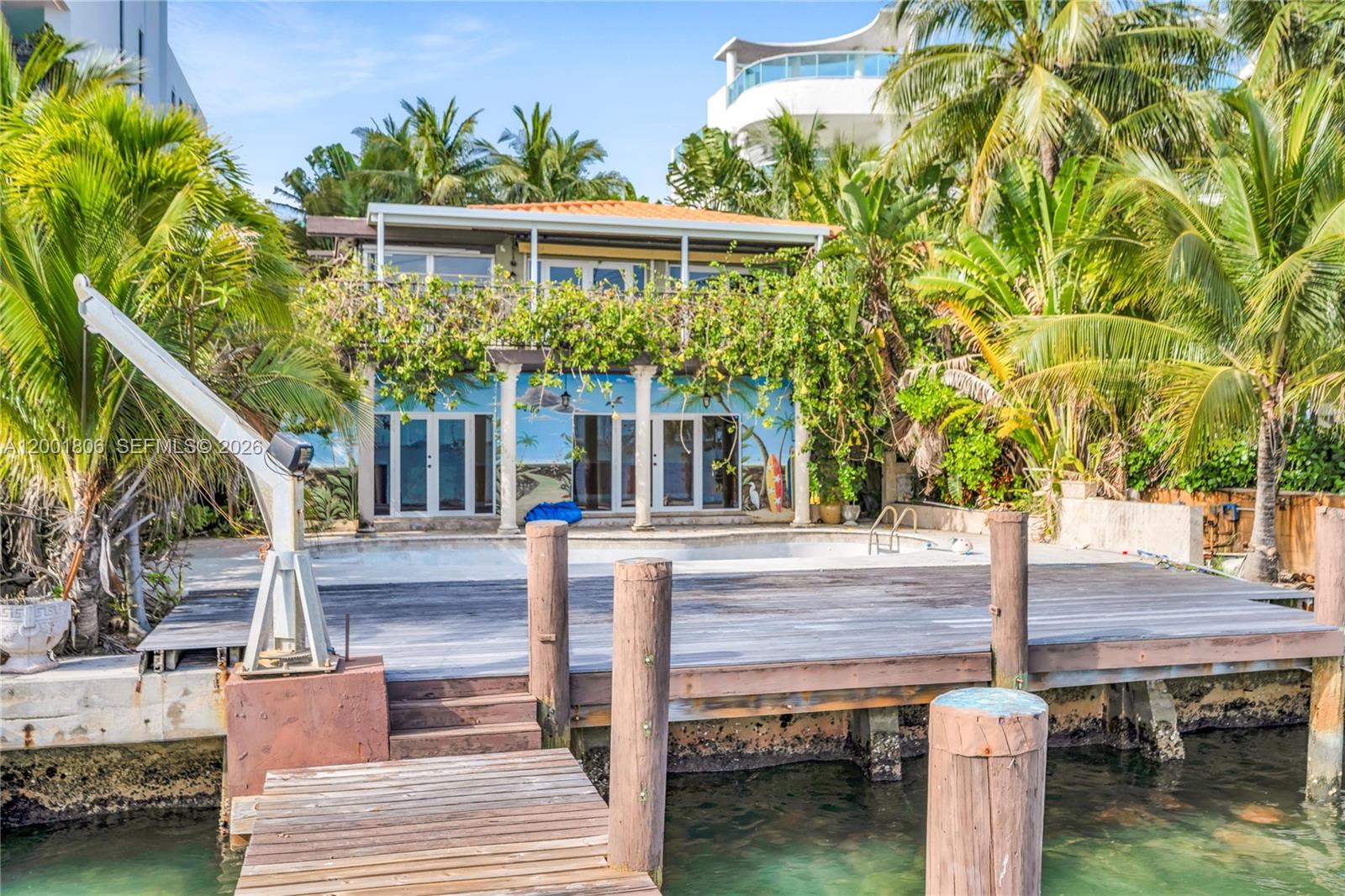 Undisclosed Address Miami Beach, FL 33141