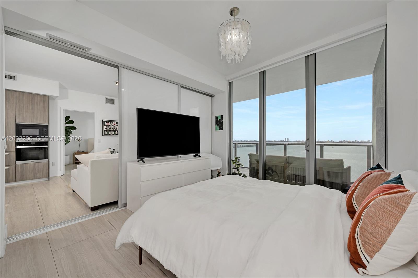 2900 NE 7th Ave #1505 Miami, FL 33137