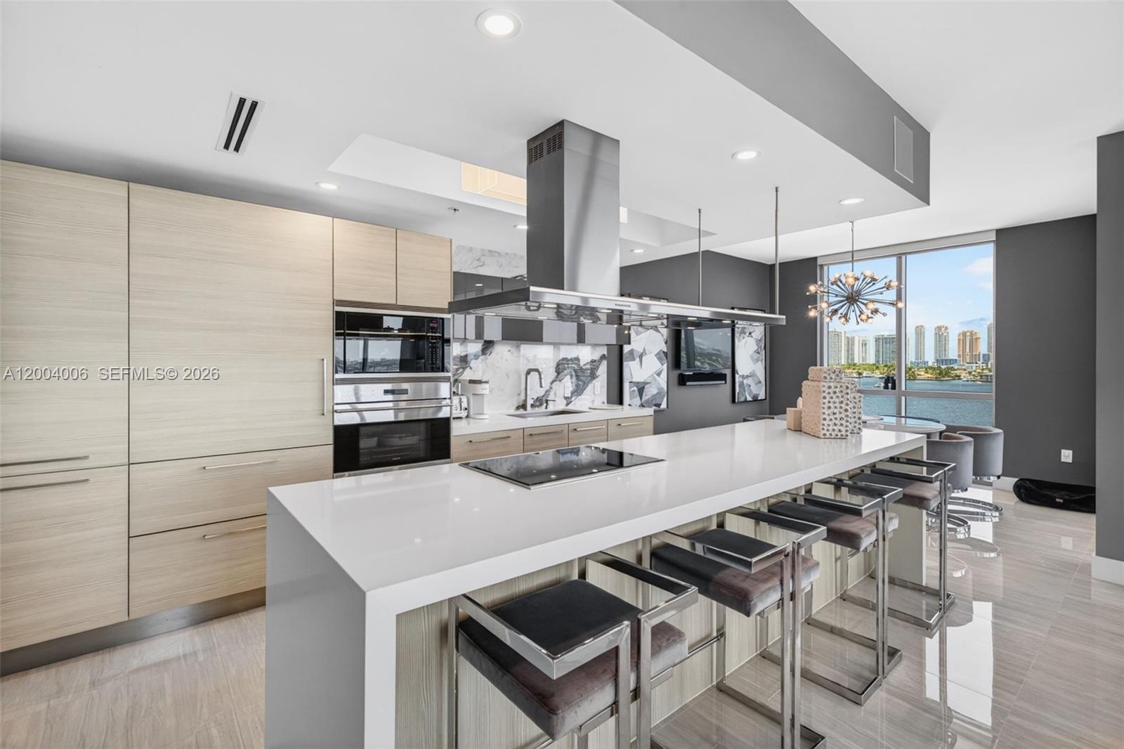 image Marina Palms Residences10