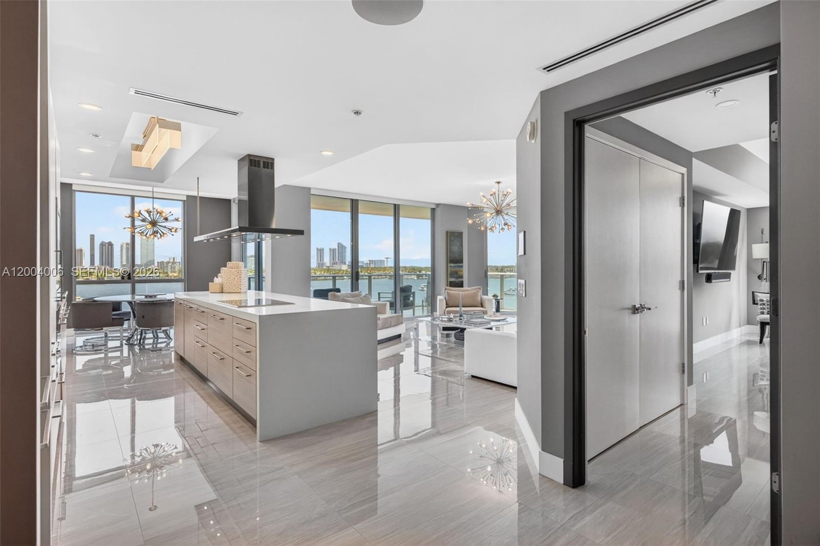 image Marina Palms Residences16