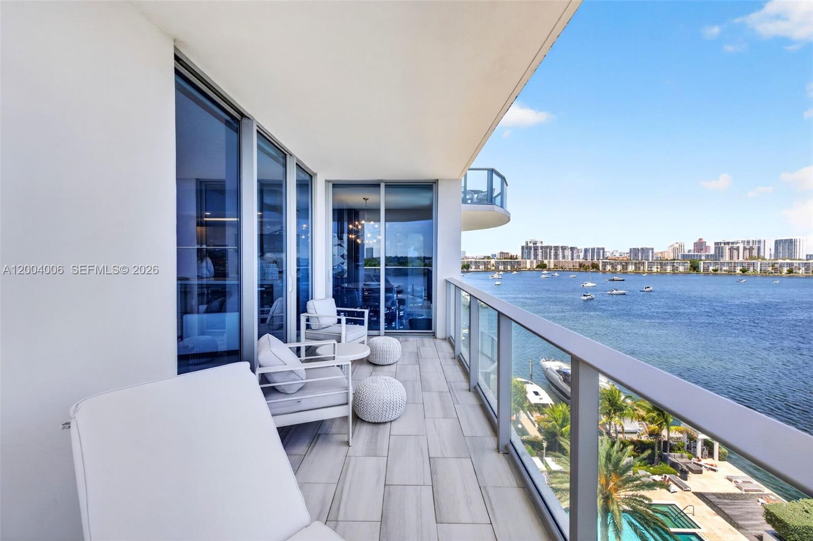 image Marina Palms Residences26
