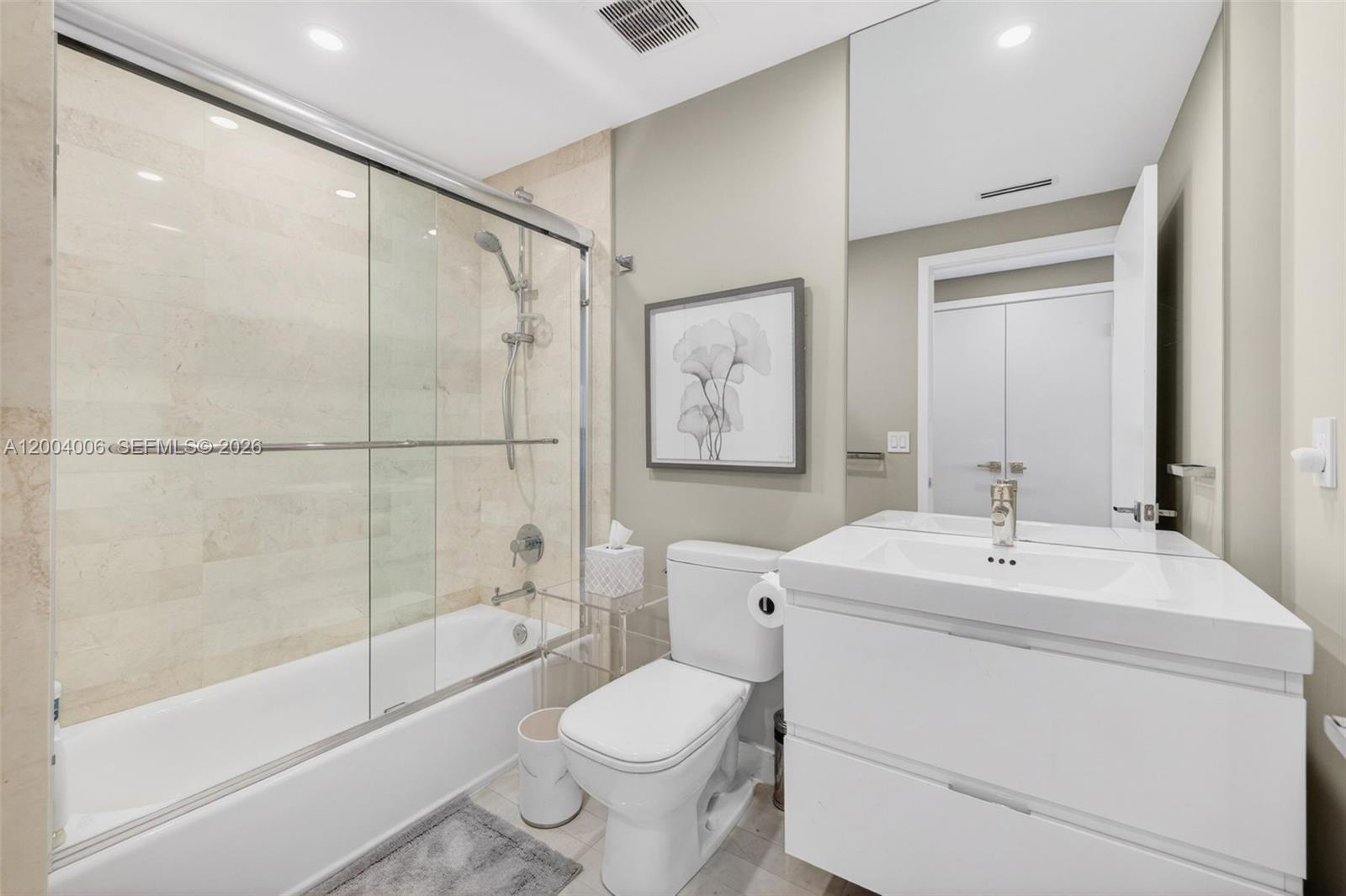 image Marina Palms Residences32