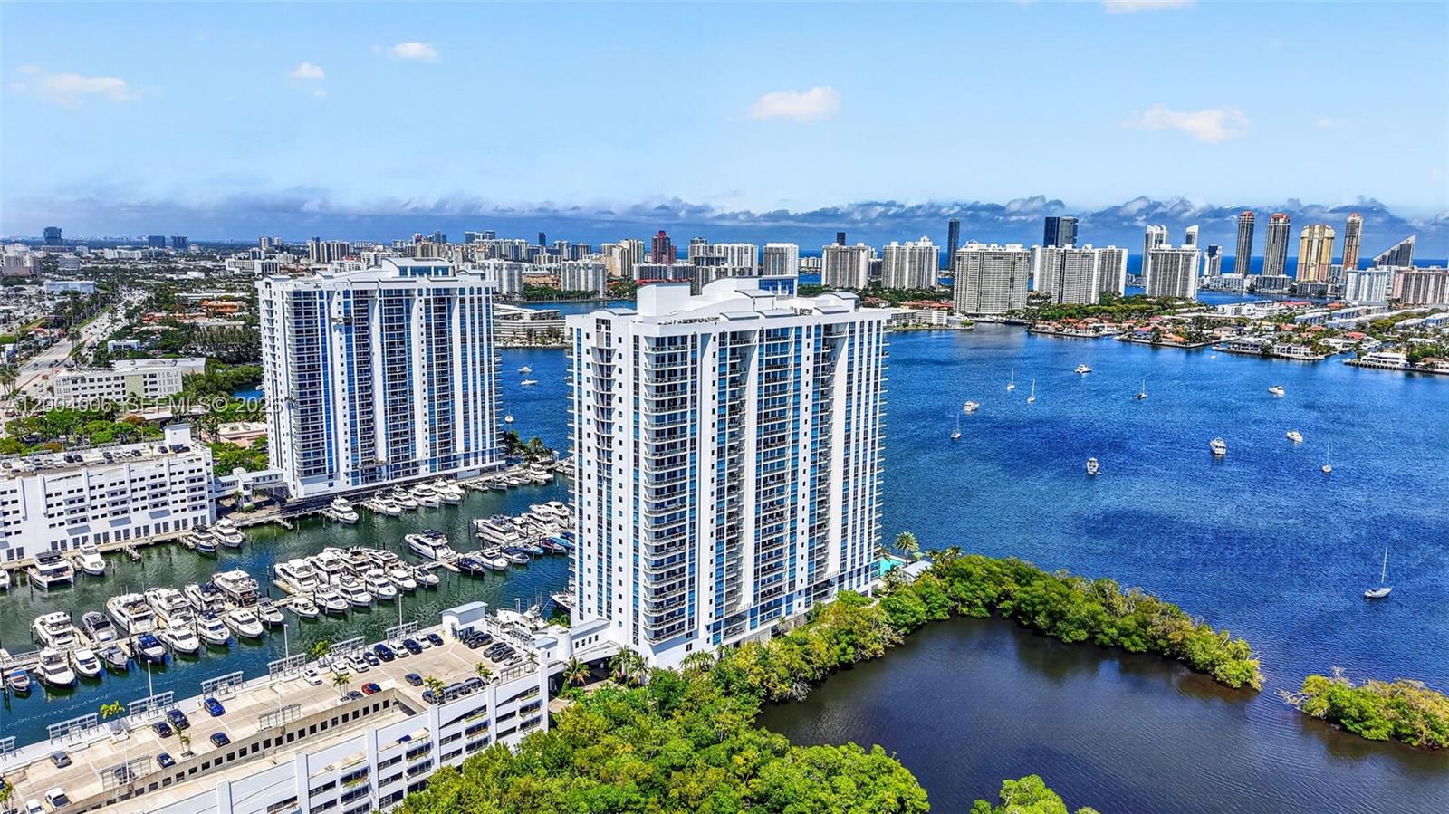 image Marina Palms Residences49
