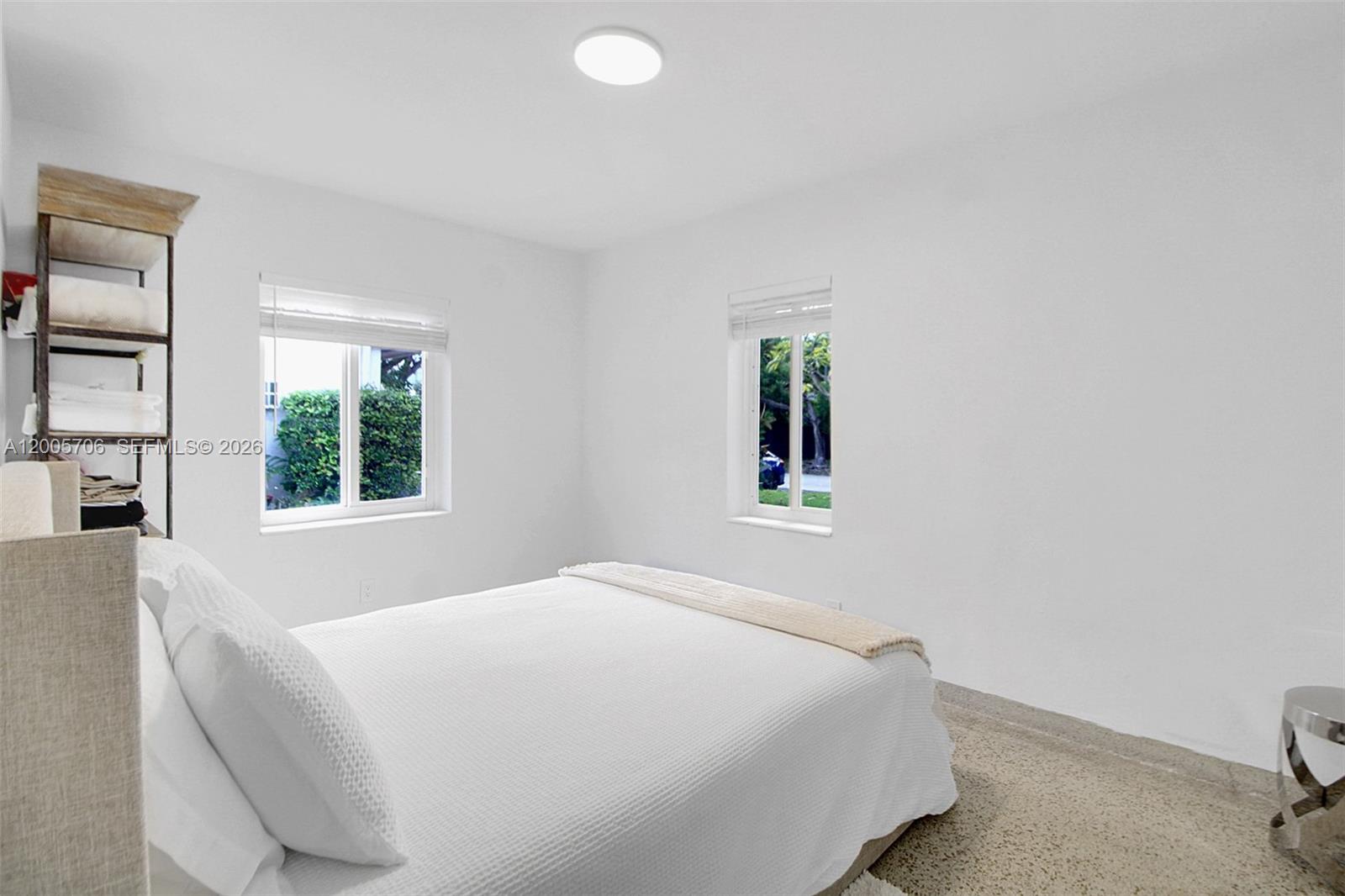 231 NE 43rd St Miami, FL 33137