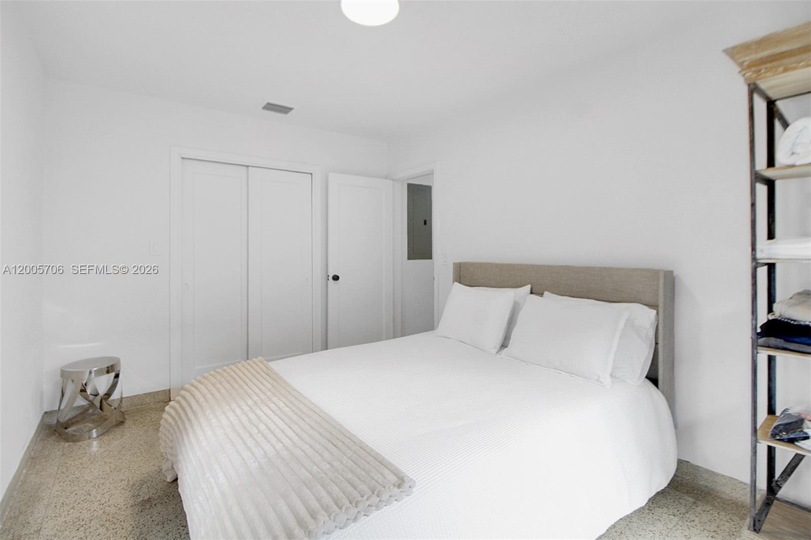 231 NE 43rd St Miami, FL 33137