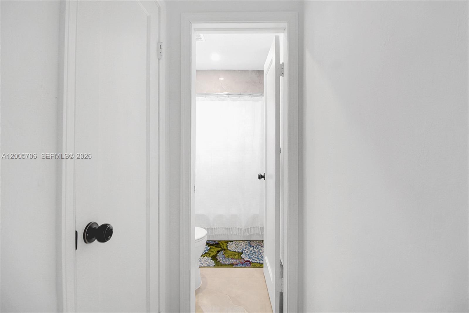 231 NE 43rd St Miami, FL 33137