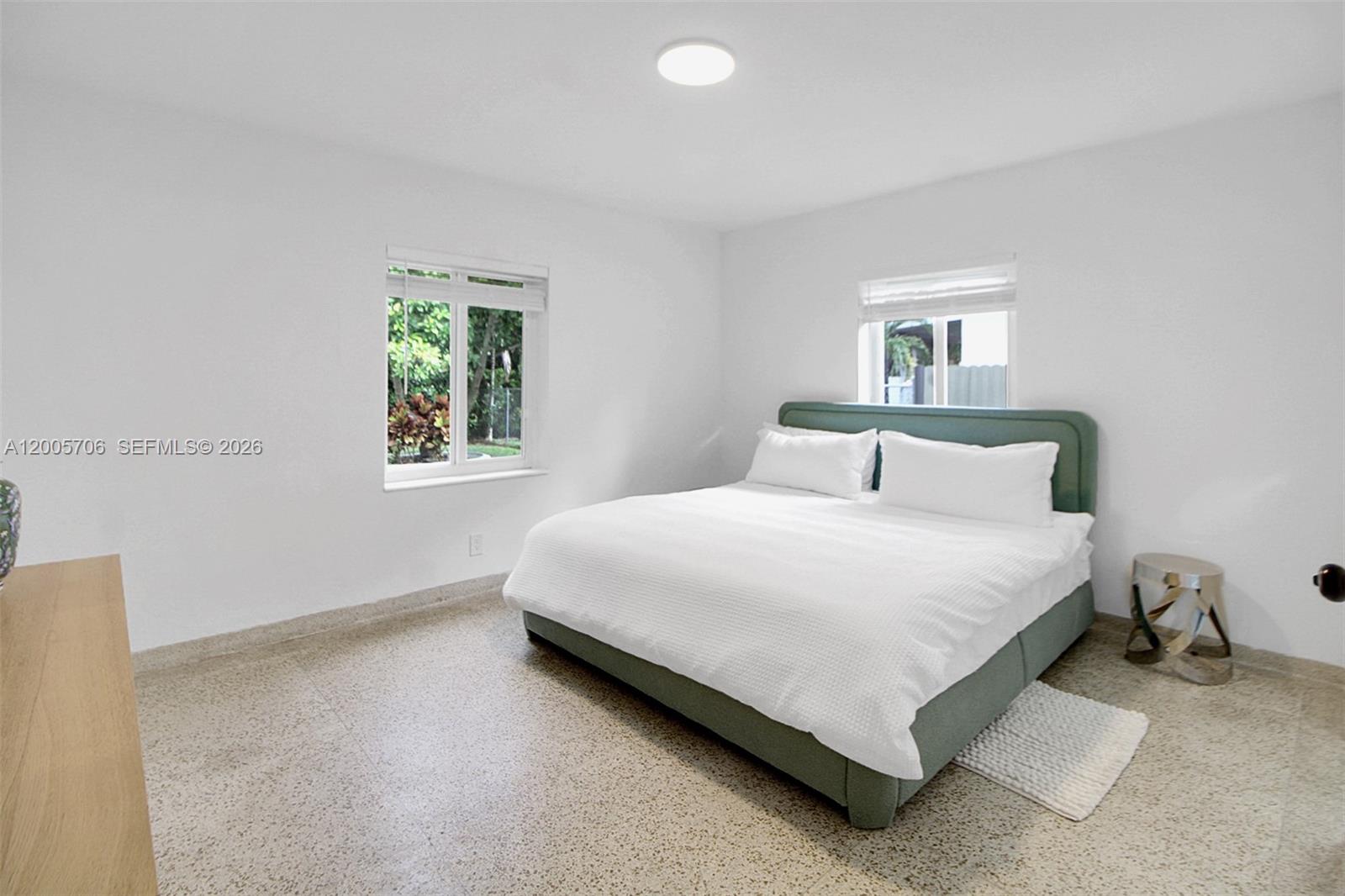 231 NE 43rd St Miami, FL 33137