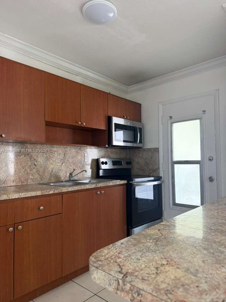 890 NW 45th Ave #25