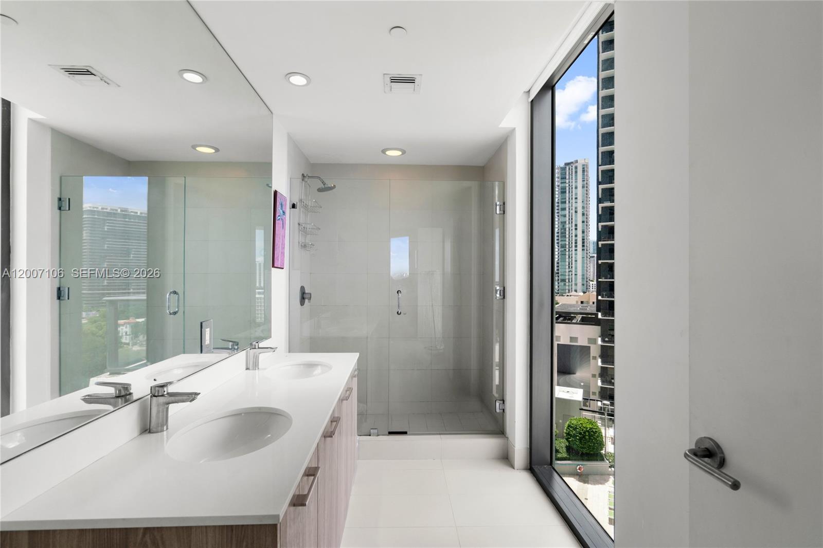 image Paraiso Bayviews60