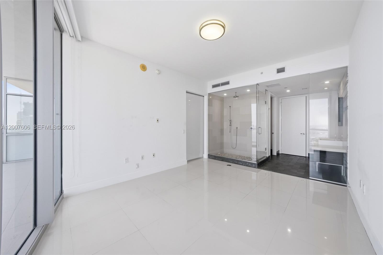 1100 Biscayne Blvd #4402 Miami, FL 33132