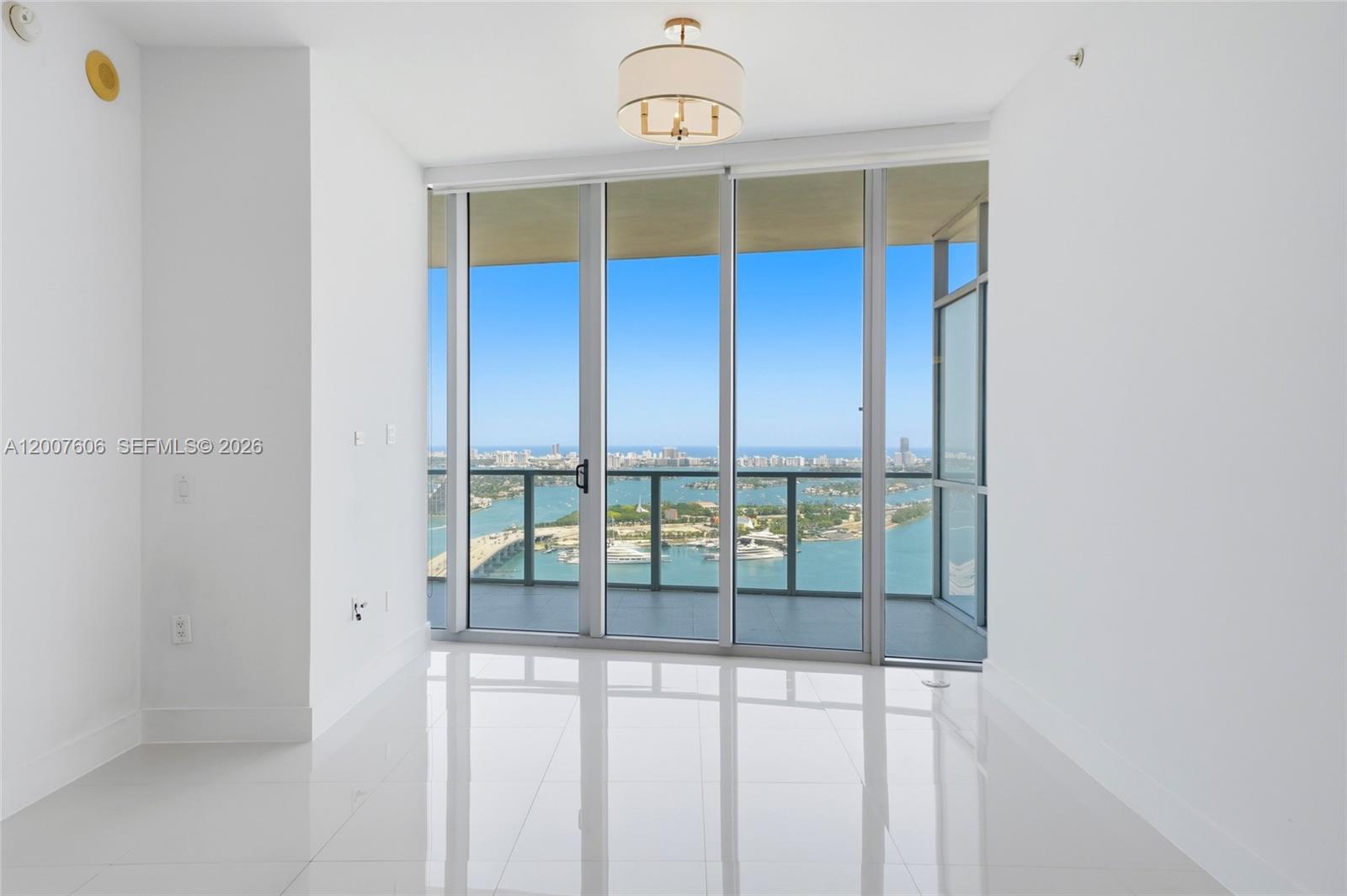 1100 Biscayne Blvd #4402 Miami, FL 33132
