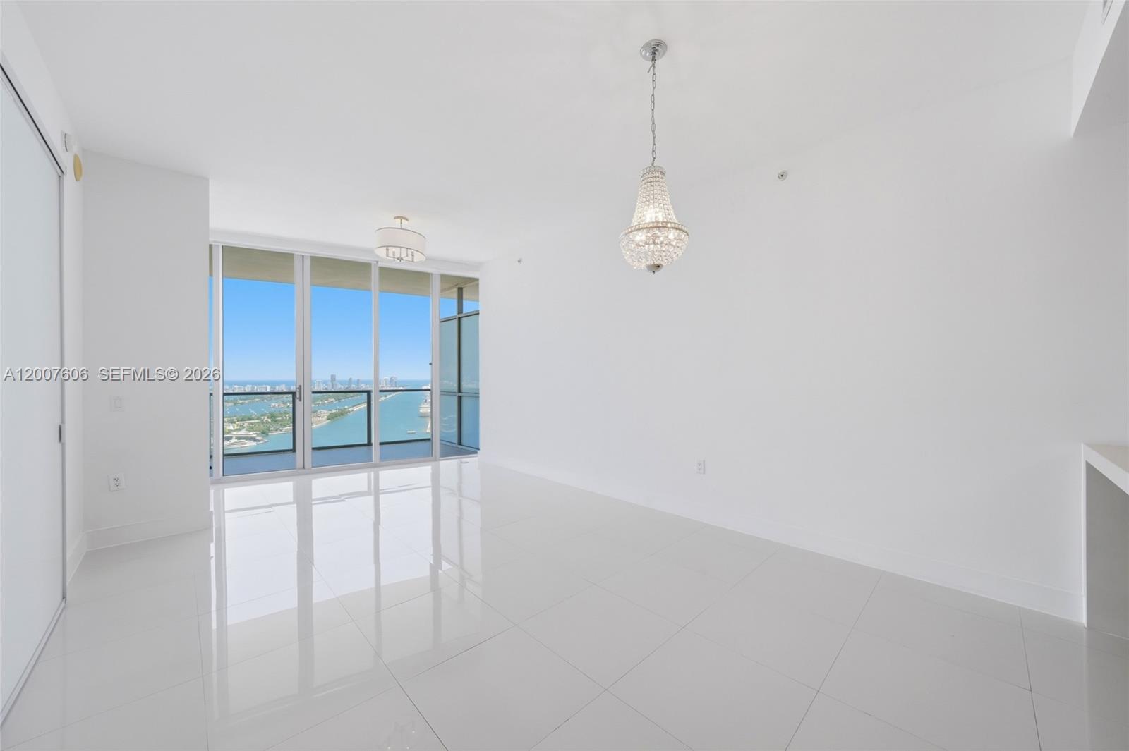 1100 Biscayne Blvd #4402 Miami, FL 33132