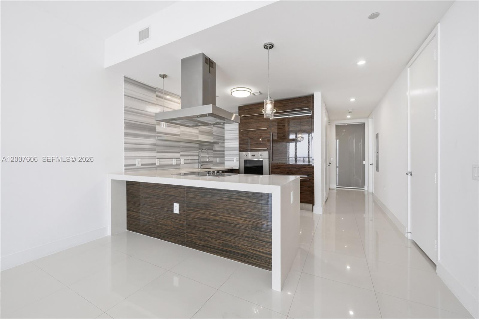 1100 Biscayne Blvd #4402 Miami, FL 33132