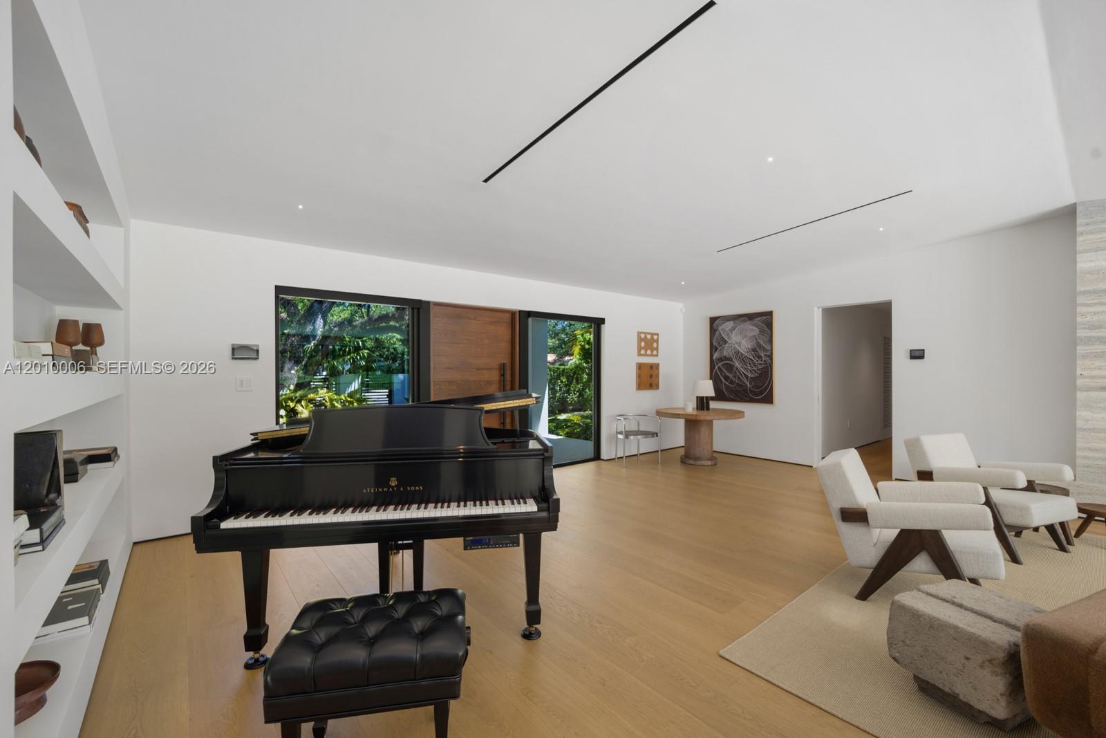 4100 Pinta Ct Coral Gables, FL 33146