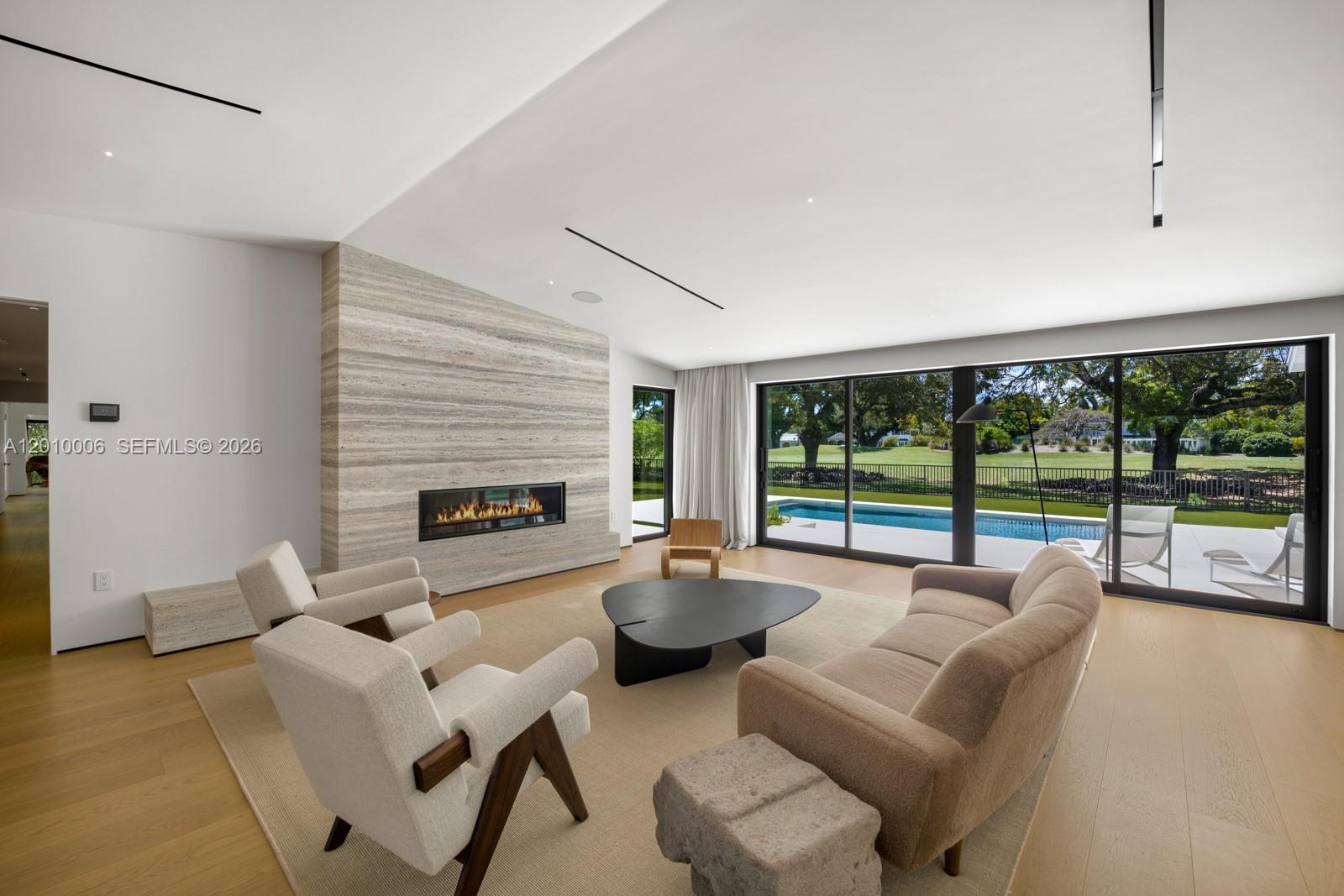 4100 Pinta Ct Coral Gables, FL 33146
