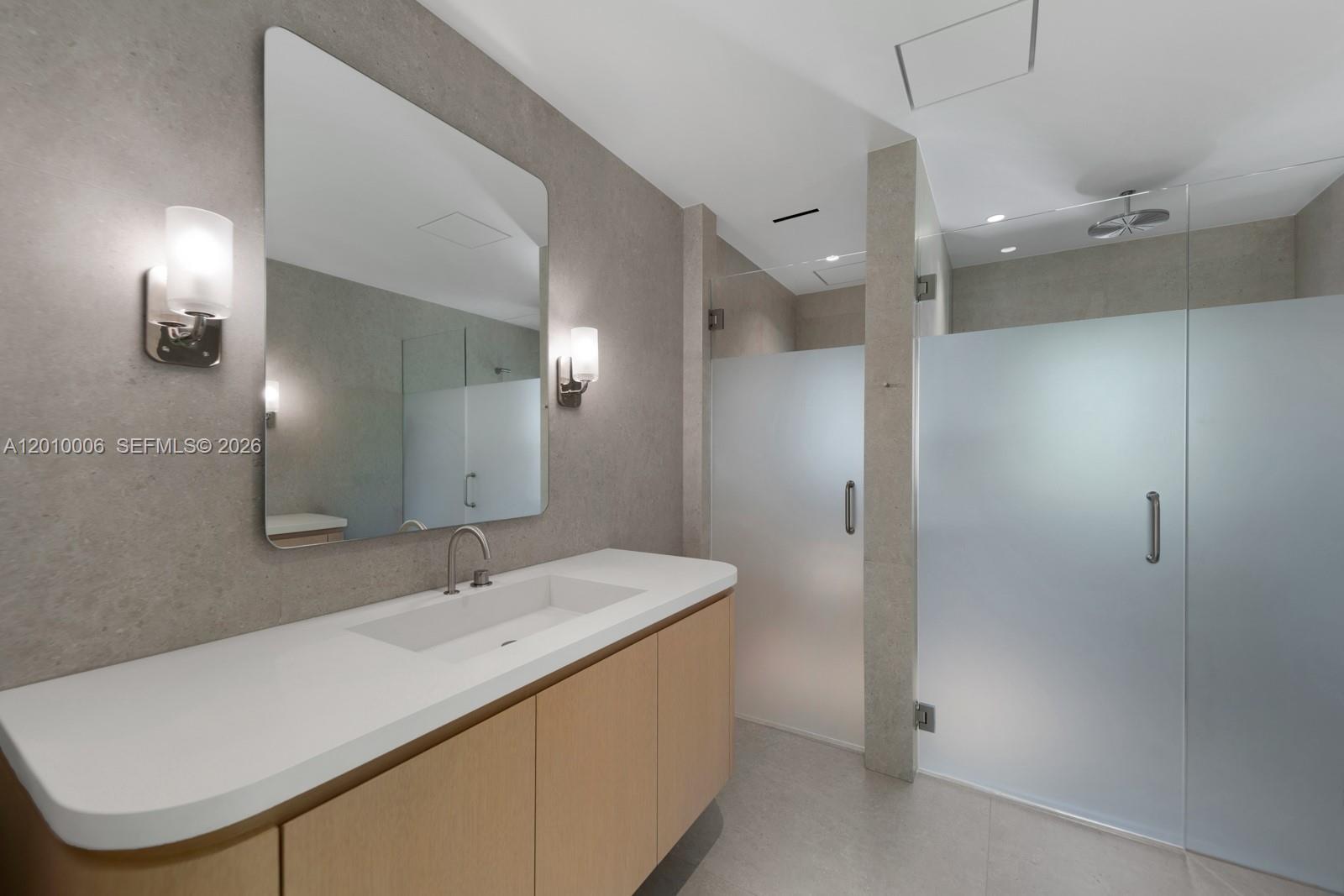 4100 Pinta Ct Coral Gables, FL 33146