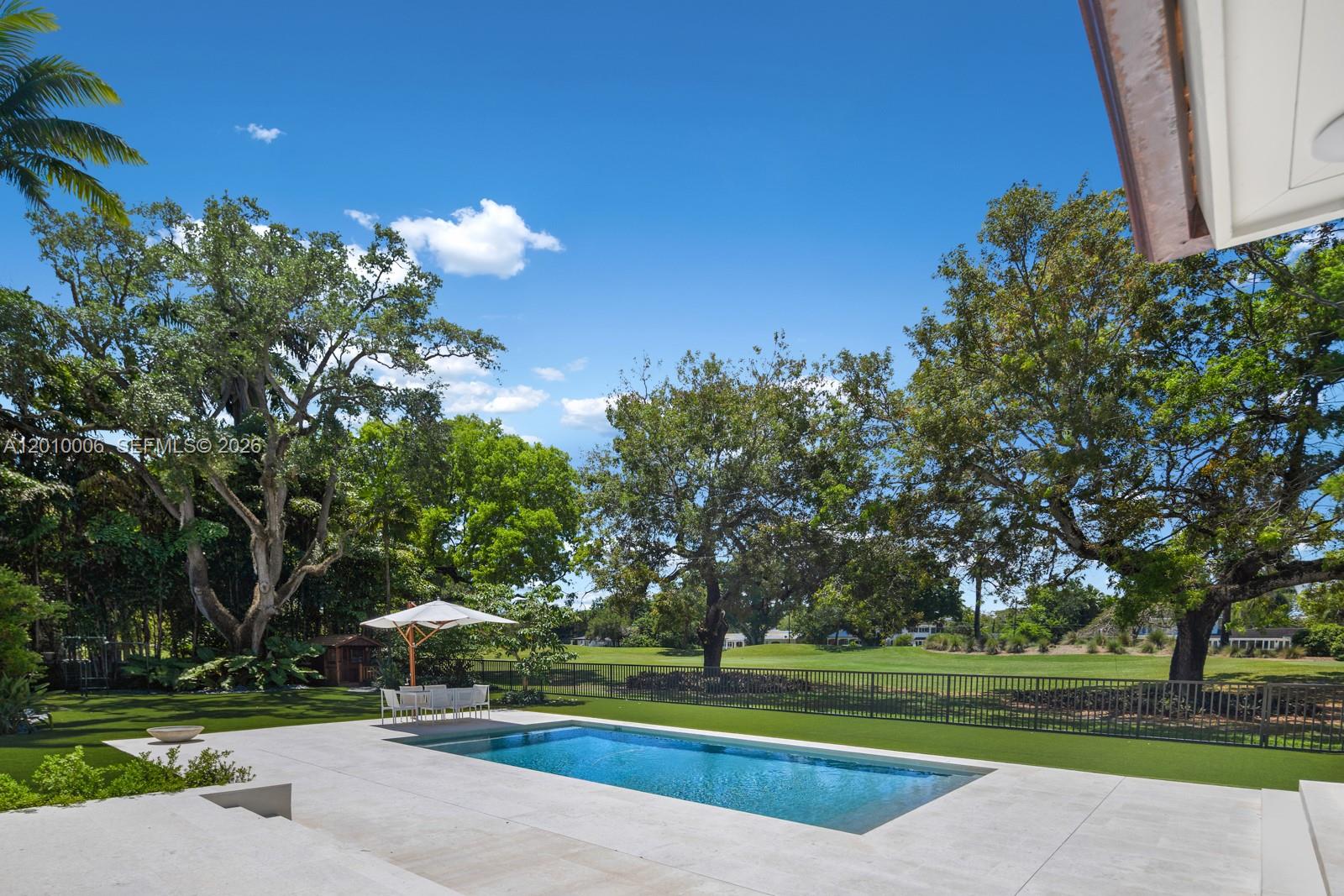 4100 Pinta Ct Coral Gables, FL 33146