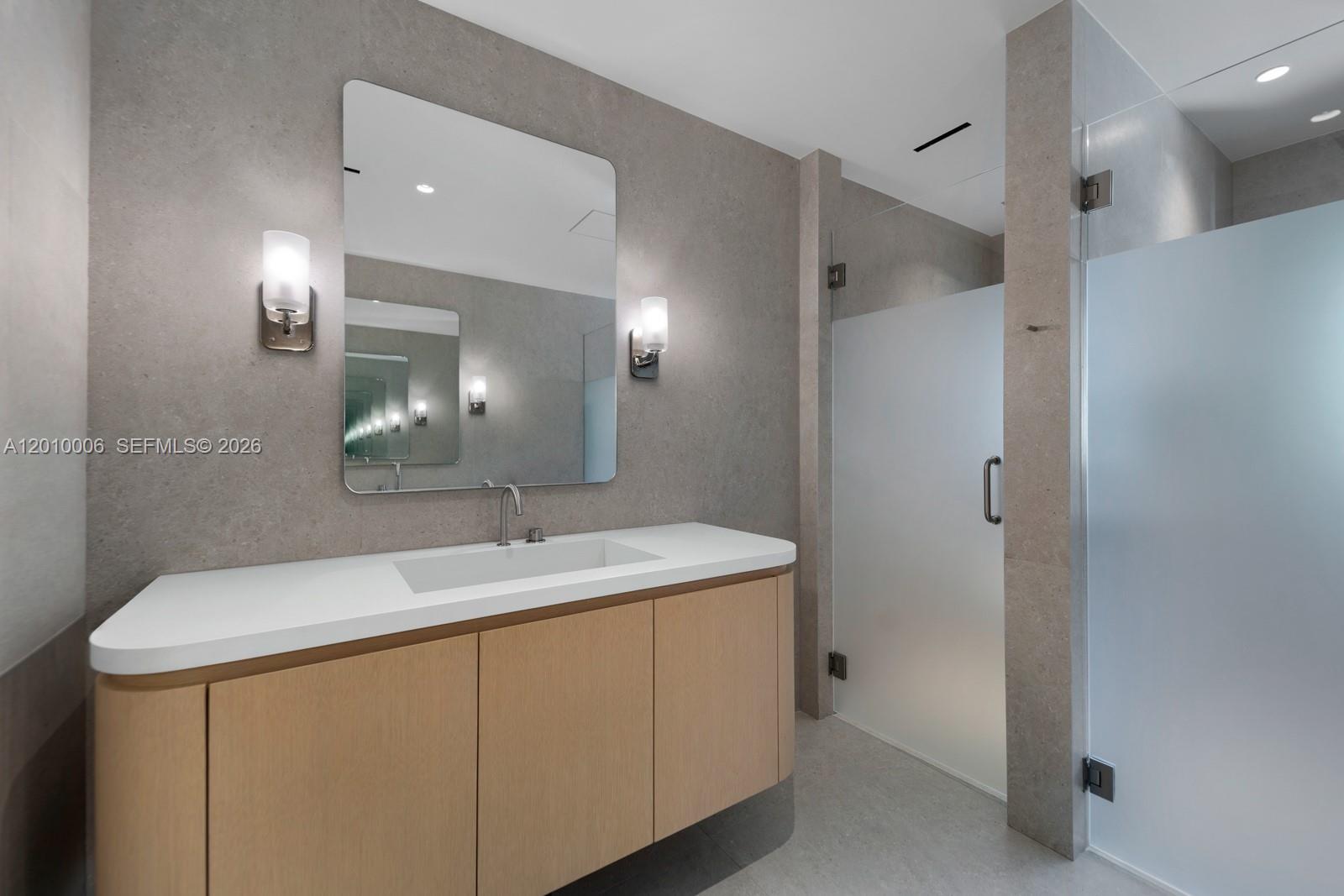 4100 Pinta Ct Coral Gables, FL 33146