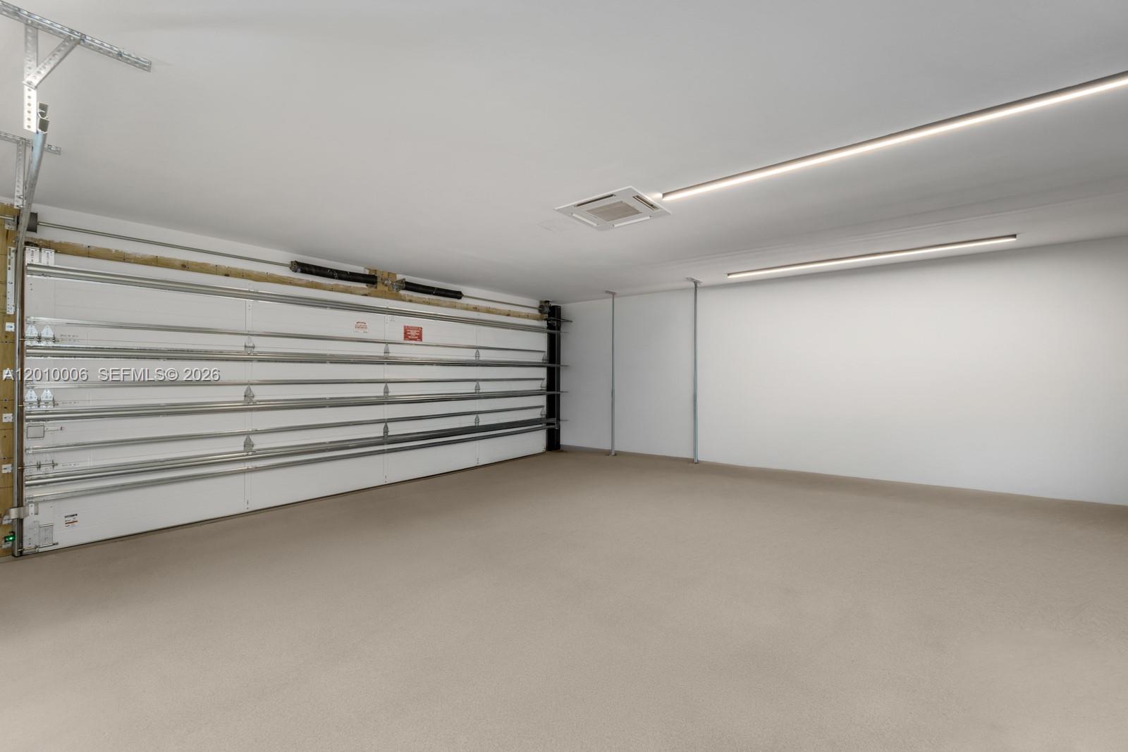4100 Pinta Ct Coral Gables, FL 33146
