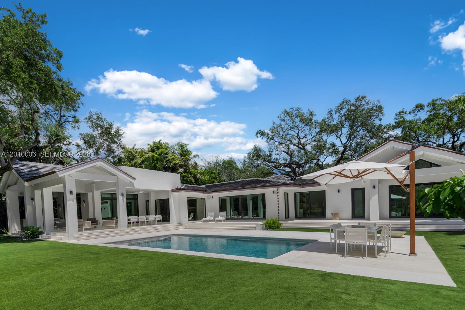 4100 Pinta Ct Coral Gables, FL 33146