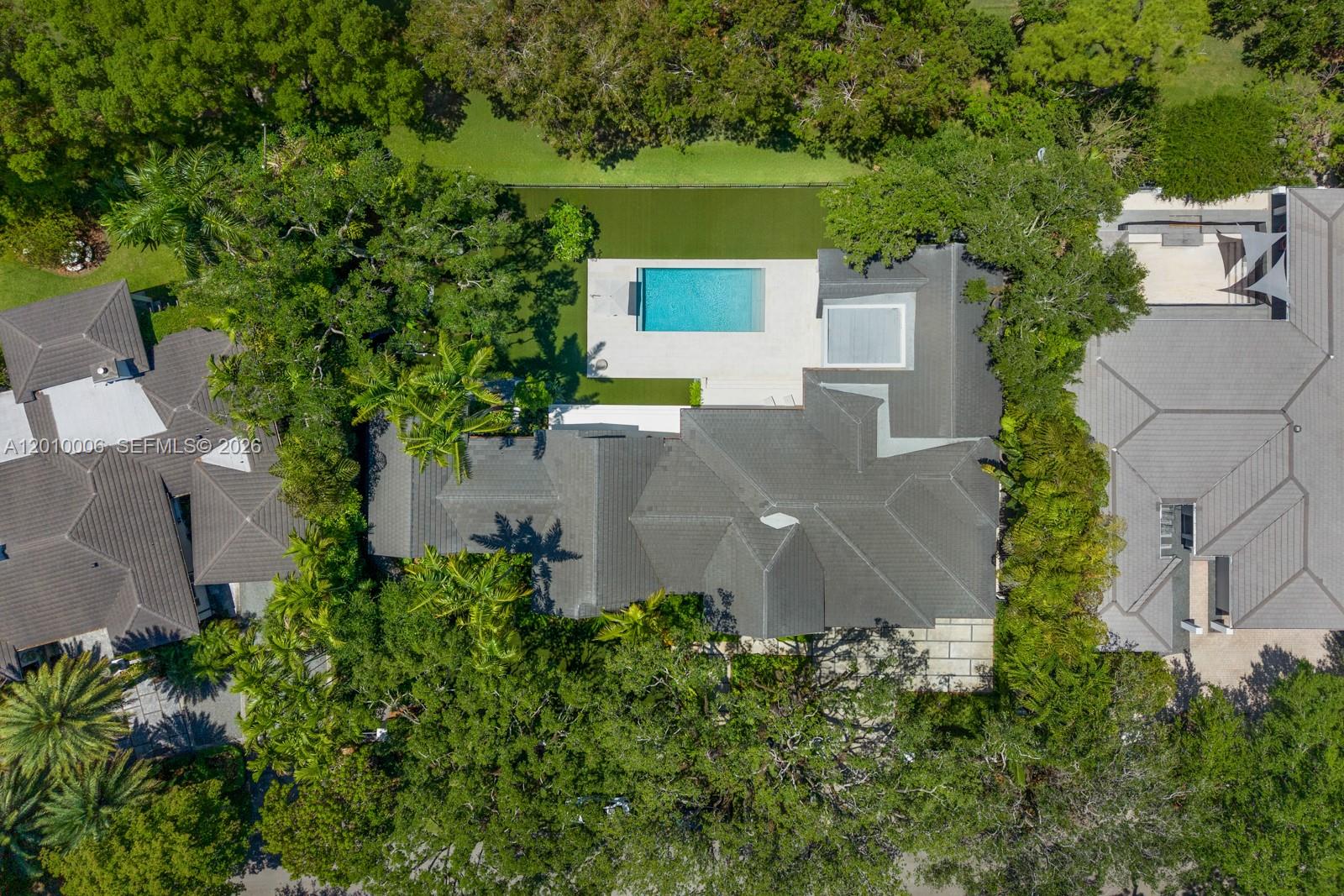 4100 Pinta Ct Coral Gables, FL 33146
