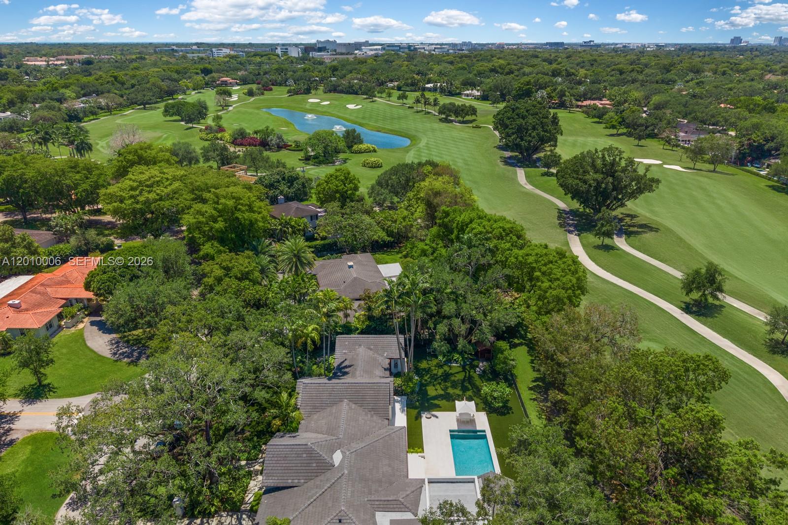 4100 Pinta Ct Coral Gables, FL 33146