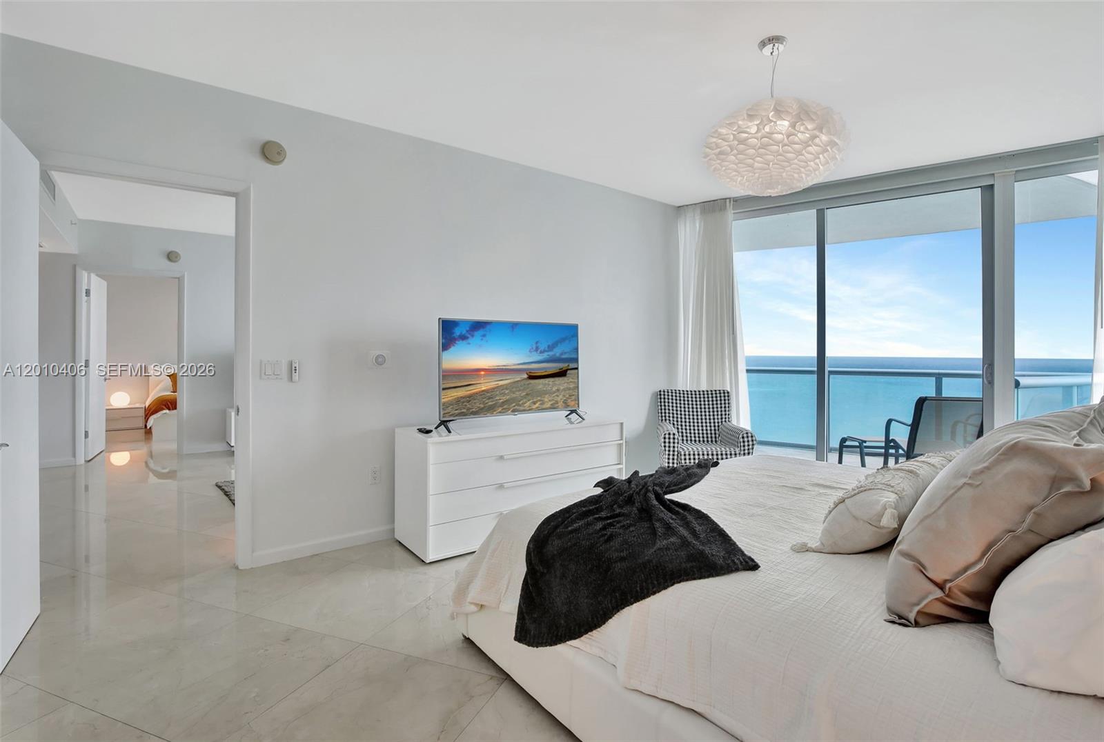 image Jade Beach14