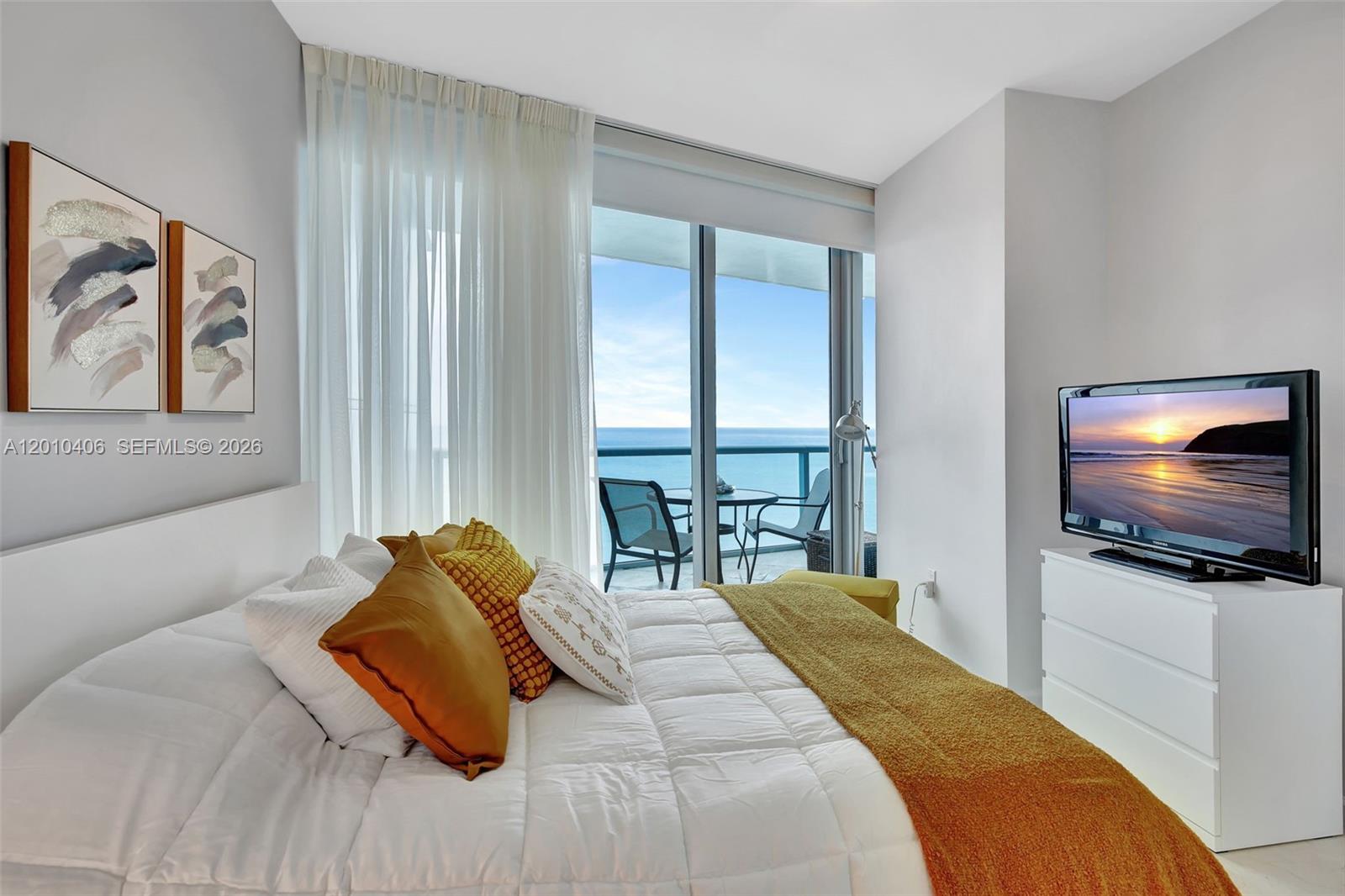 image Jade Beach20
