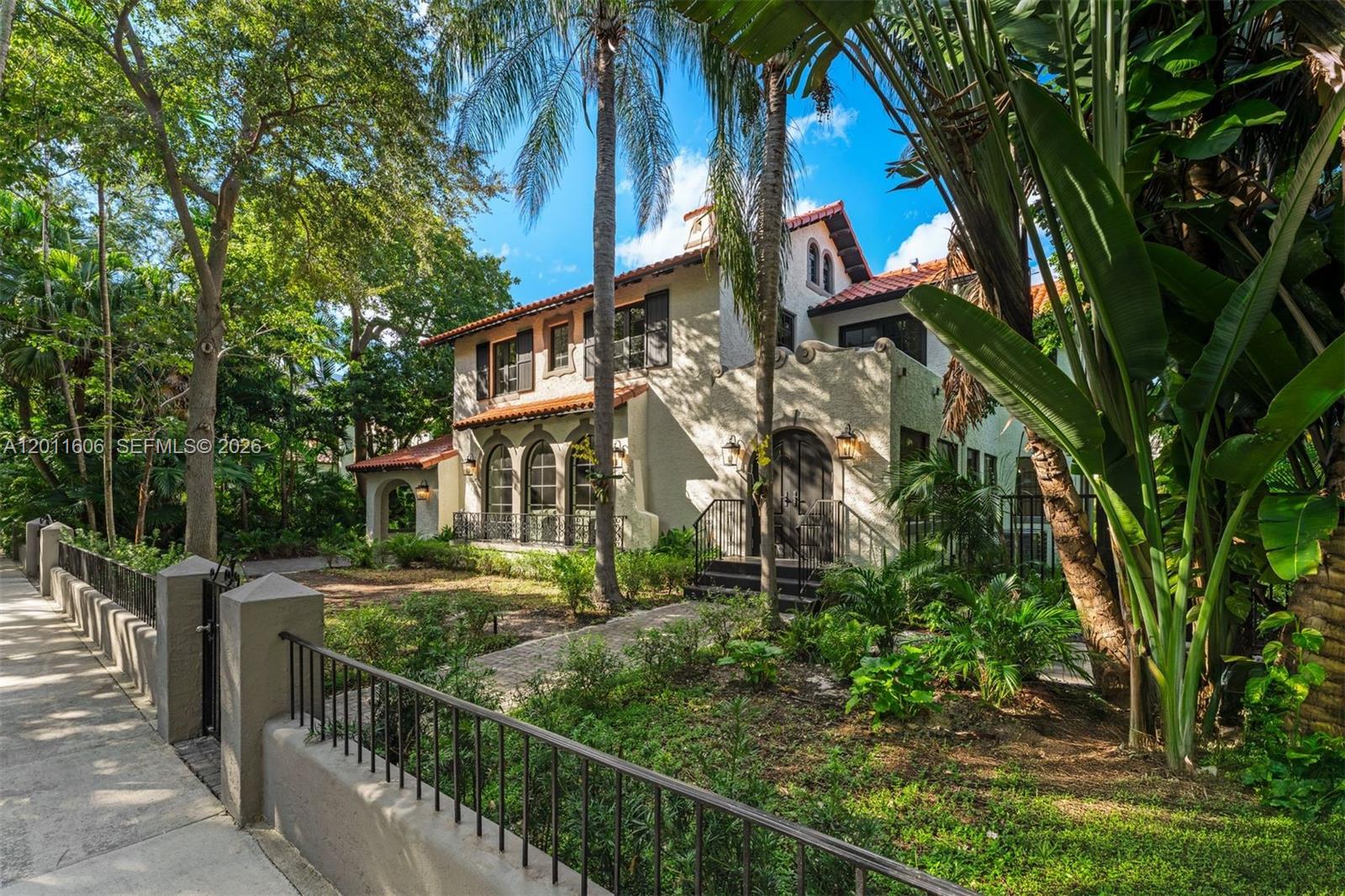 547 NE 57th St Miami, FL 33137
