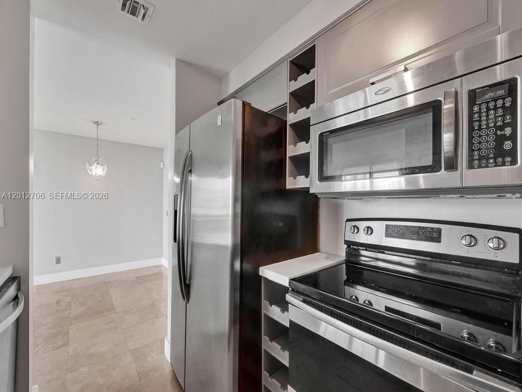 2475 Brickell Ave #804 Miami, FL 33129