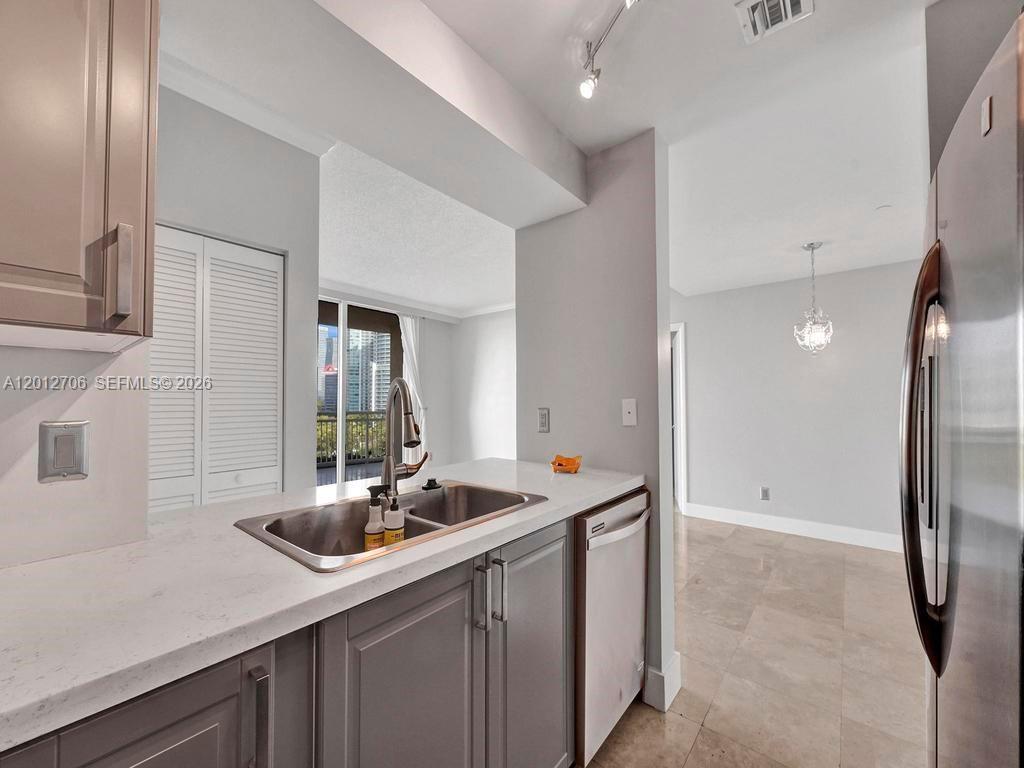 2475 Brickell Ave #804 Miami, FL 33129