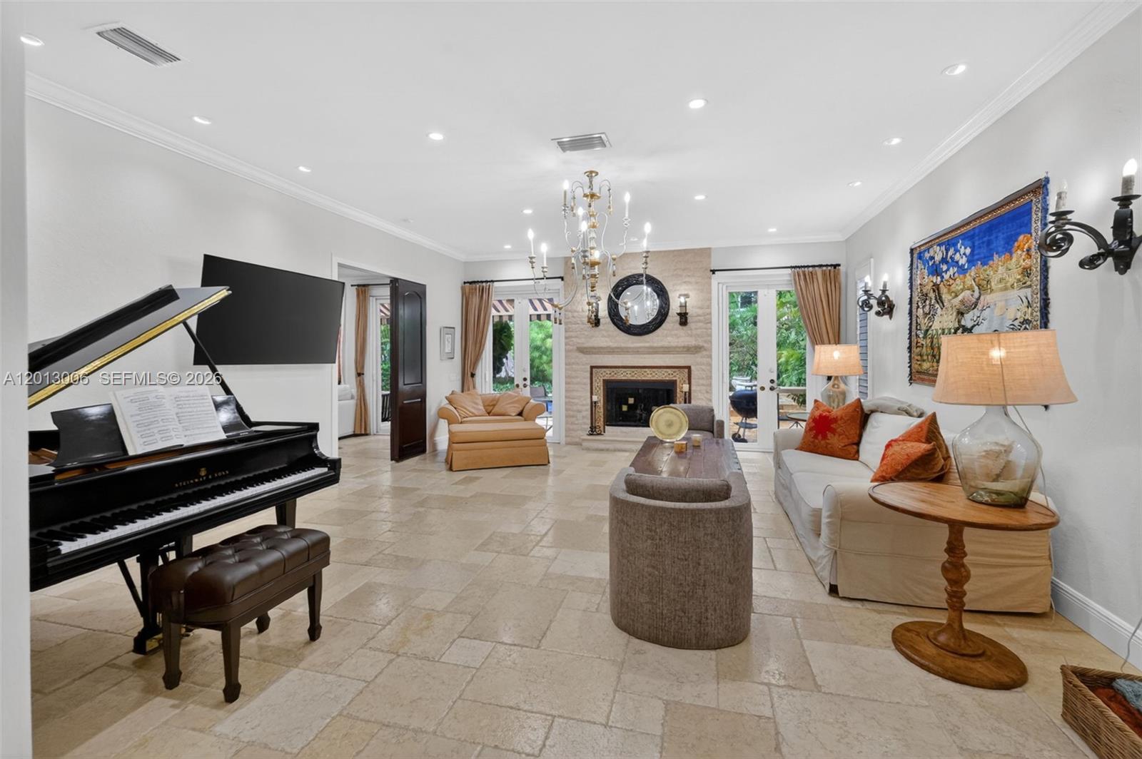 1818 Espanola Dr Miami, FL 33133