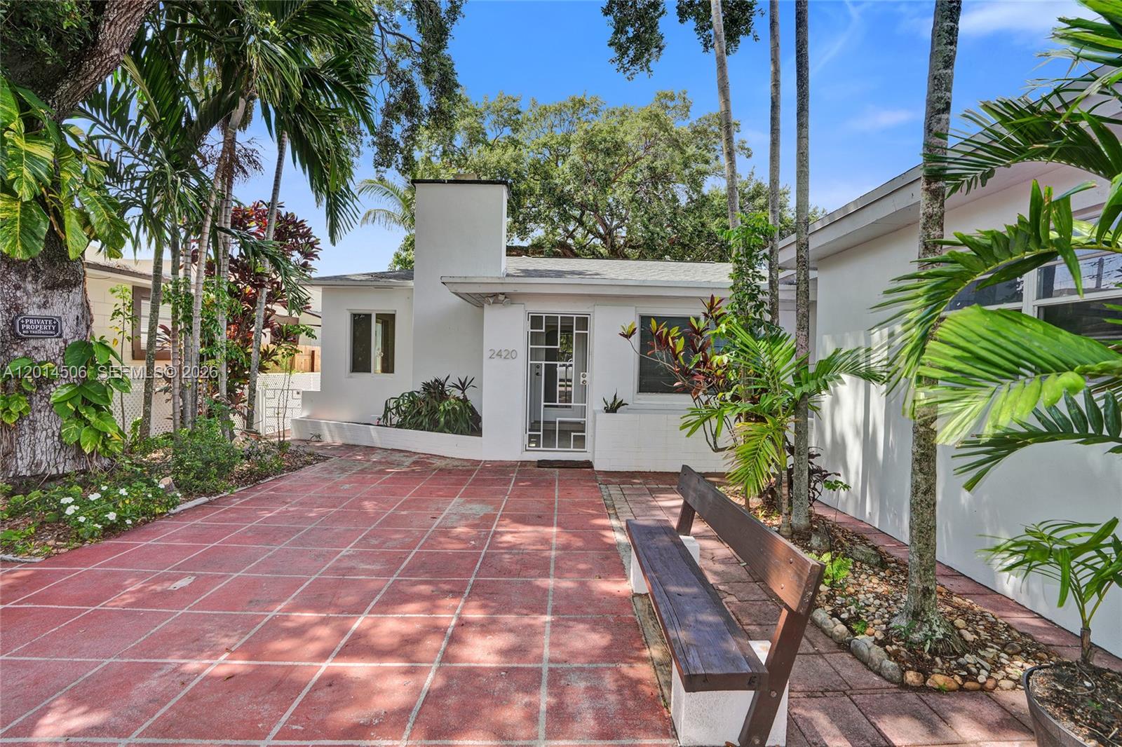 2420 SW 16th St