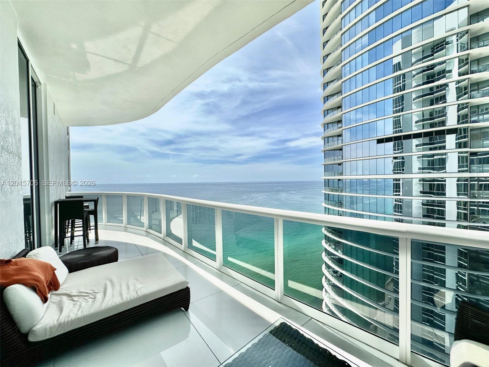 15811 Collins Ave #3302 Sunny Isles Beach, FL 33160