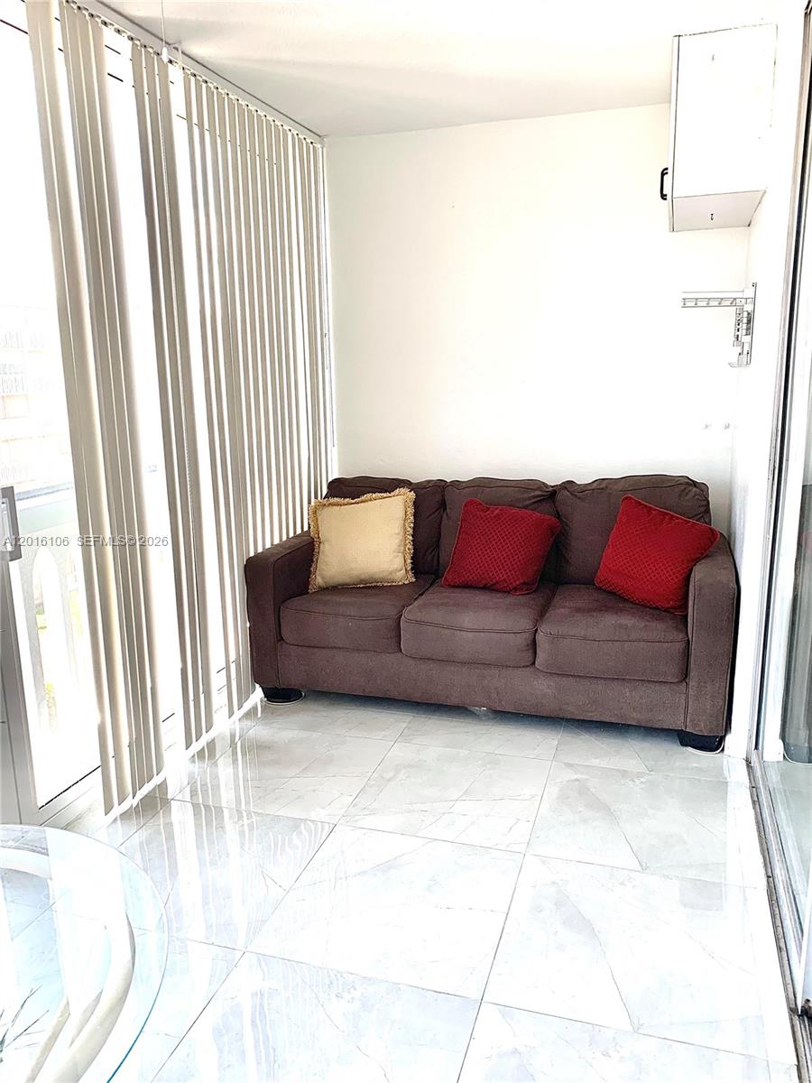 501 NE 14th Ave #601 Hallandale Beach, FL 33009