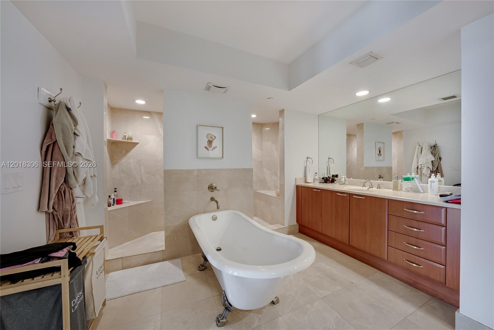 3301 NE 183rd St #2007 Aventura, FL 33160