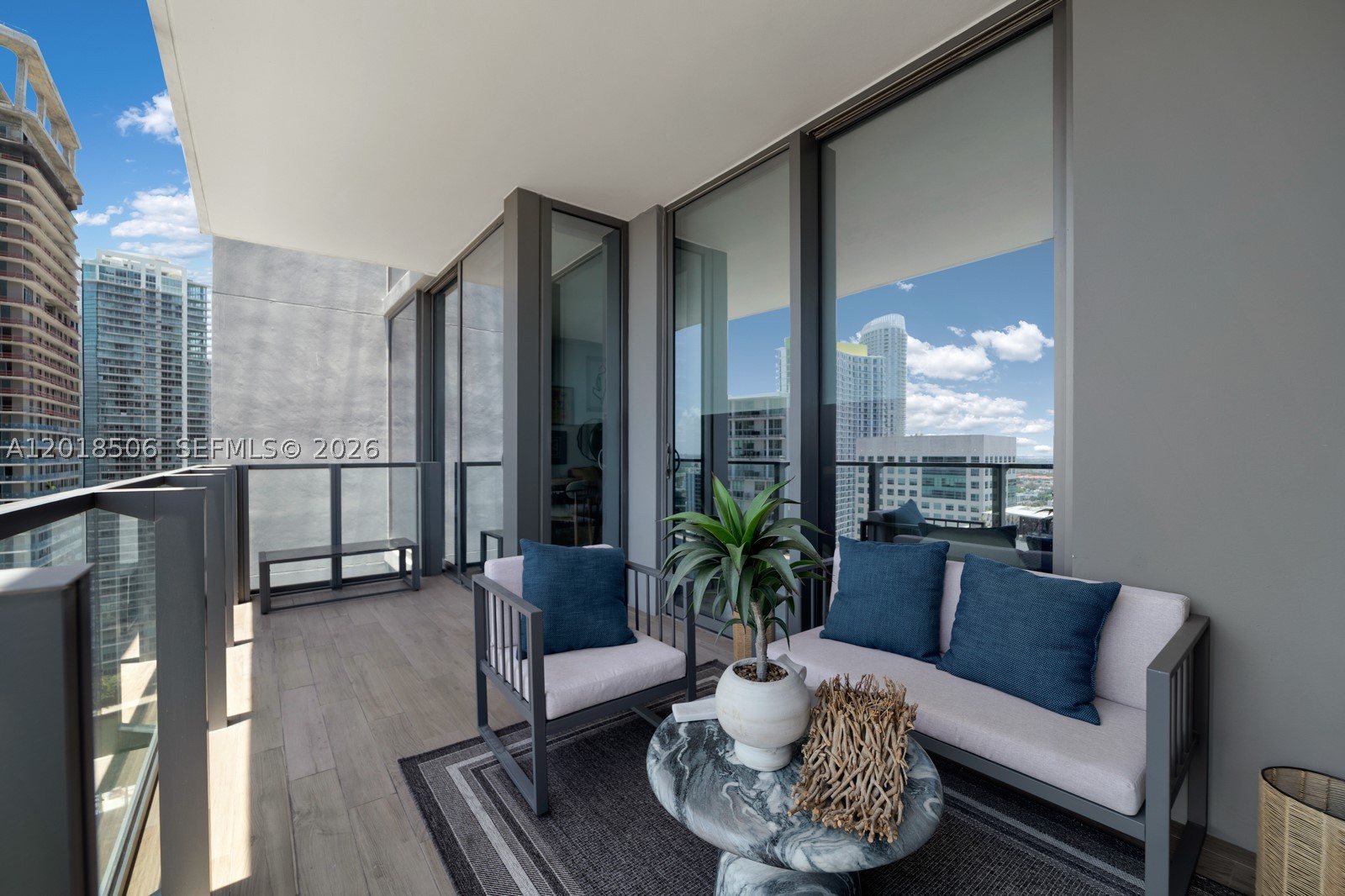 image Rise Brickell City Centre18
