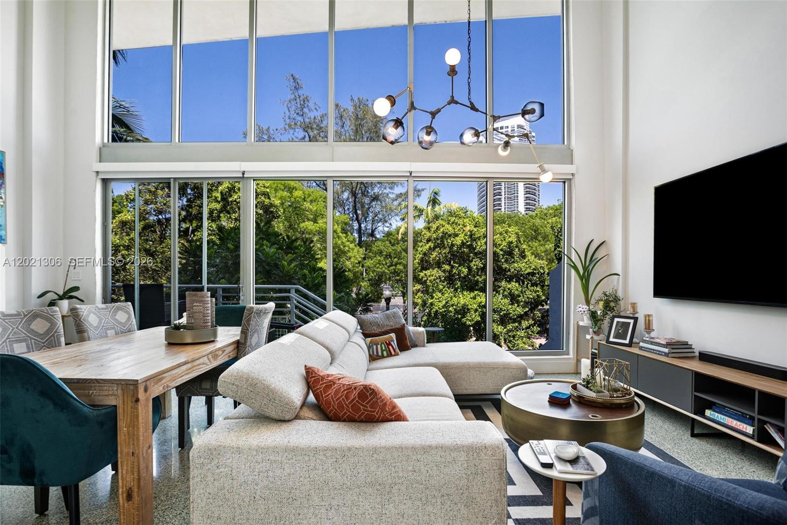 245 Michigan Ave #LG-5 Miami Beach, FL 33139
