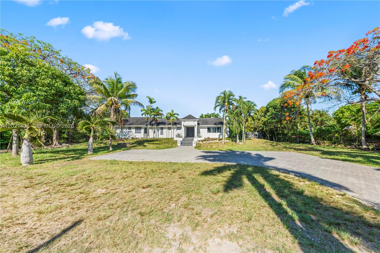 19601 SW 187th Ave Miami, FL 33187