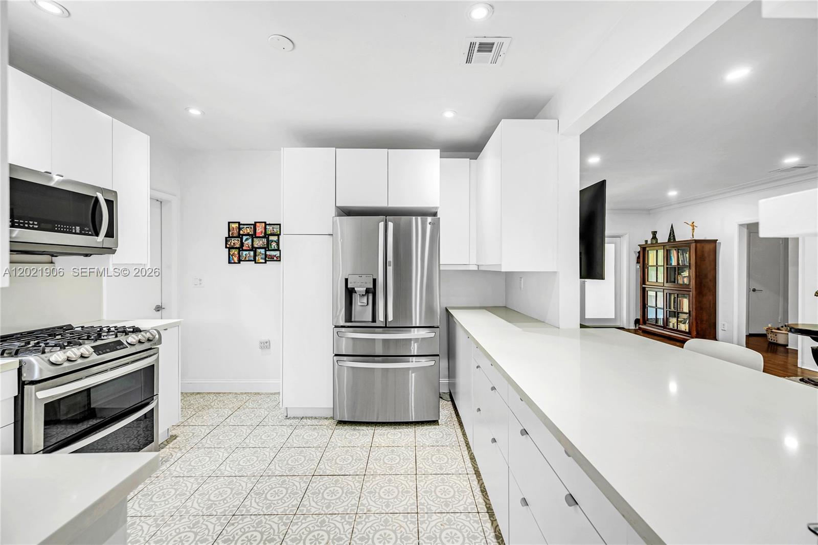 50 NE 110th St Miami Shores, FL 33161